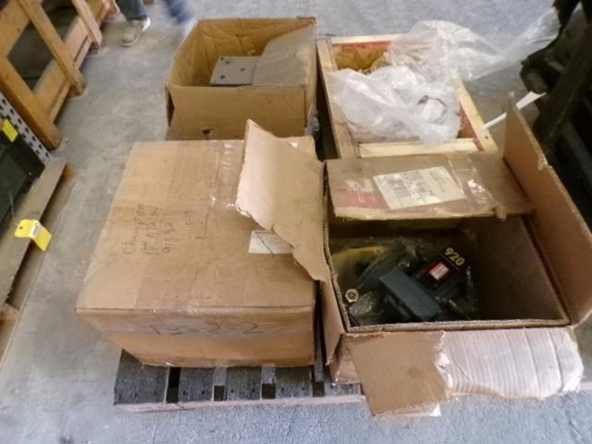 Pallet of (4) Assorted Gearboxes (New)