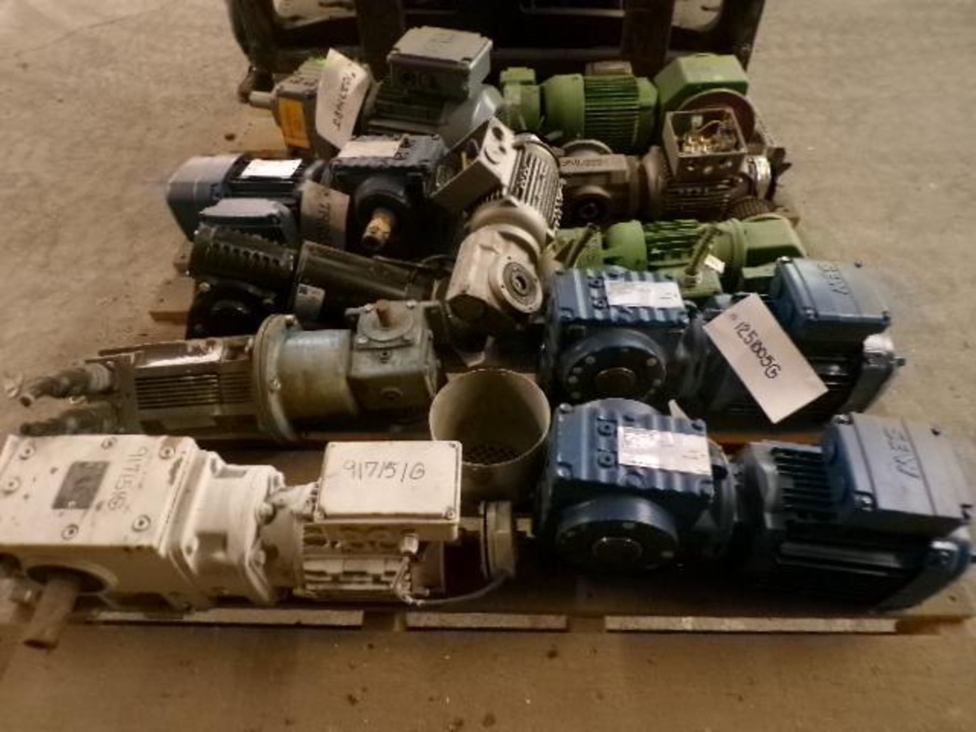 Pallet of Assorted Gear Motors - Image 2 of 3