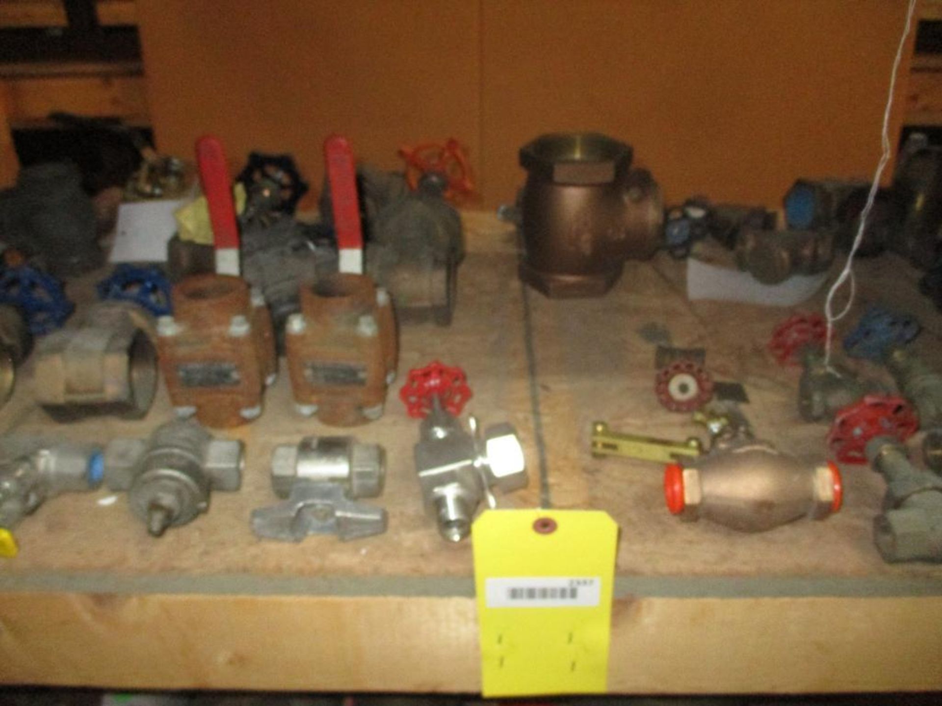 Contents of Shelf D-5-4 & D-6-4; Brass Valves, Stainless Valves, Jenkins, Fisher, Durco, American, & - Image 2 of 6