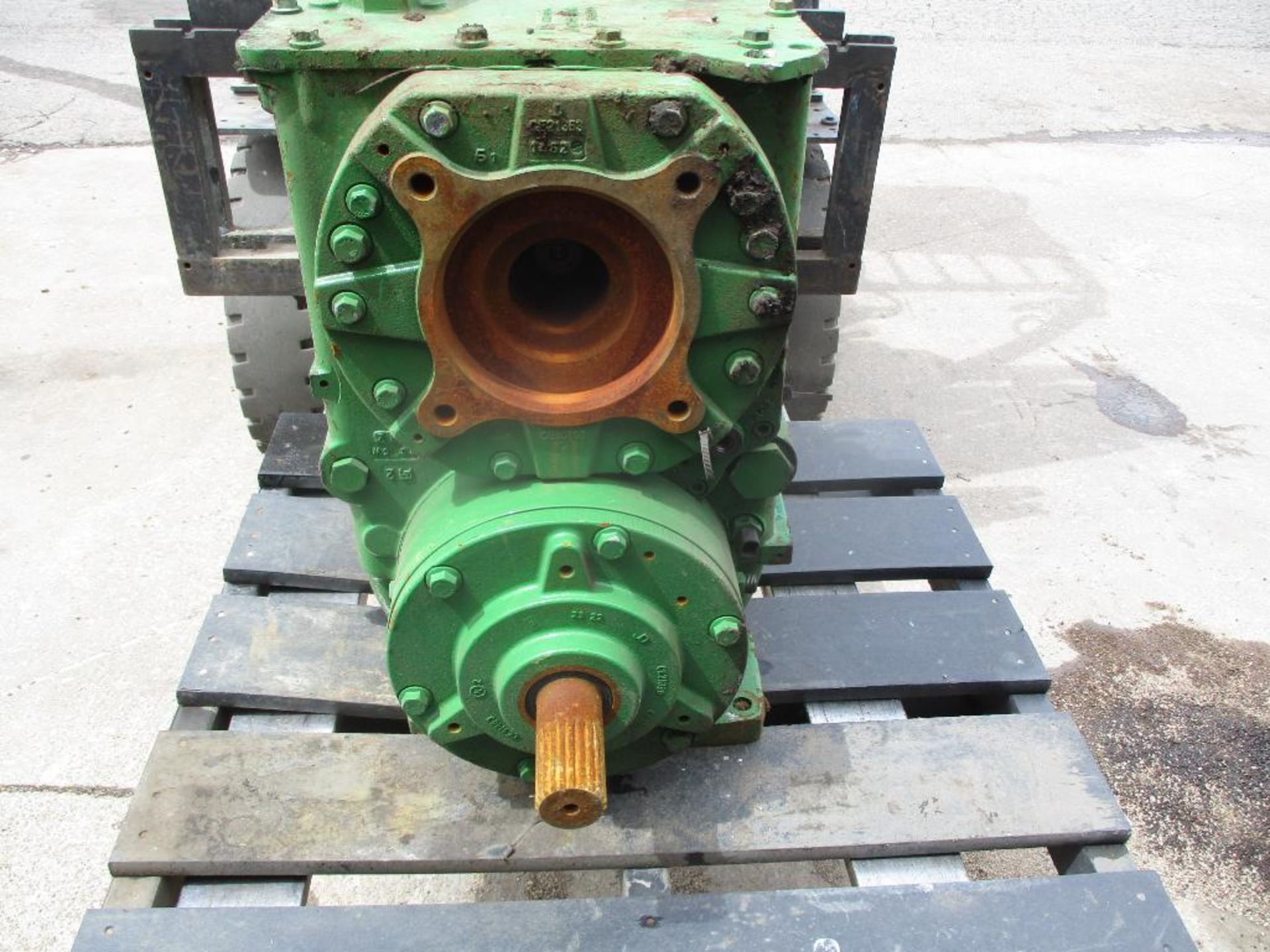 (1) John Deere Power Transmission - Image 3 of 4