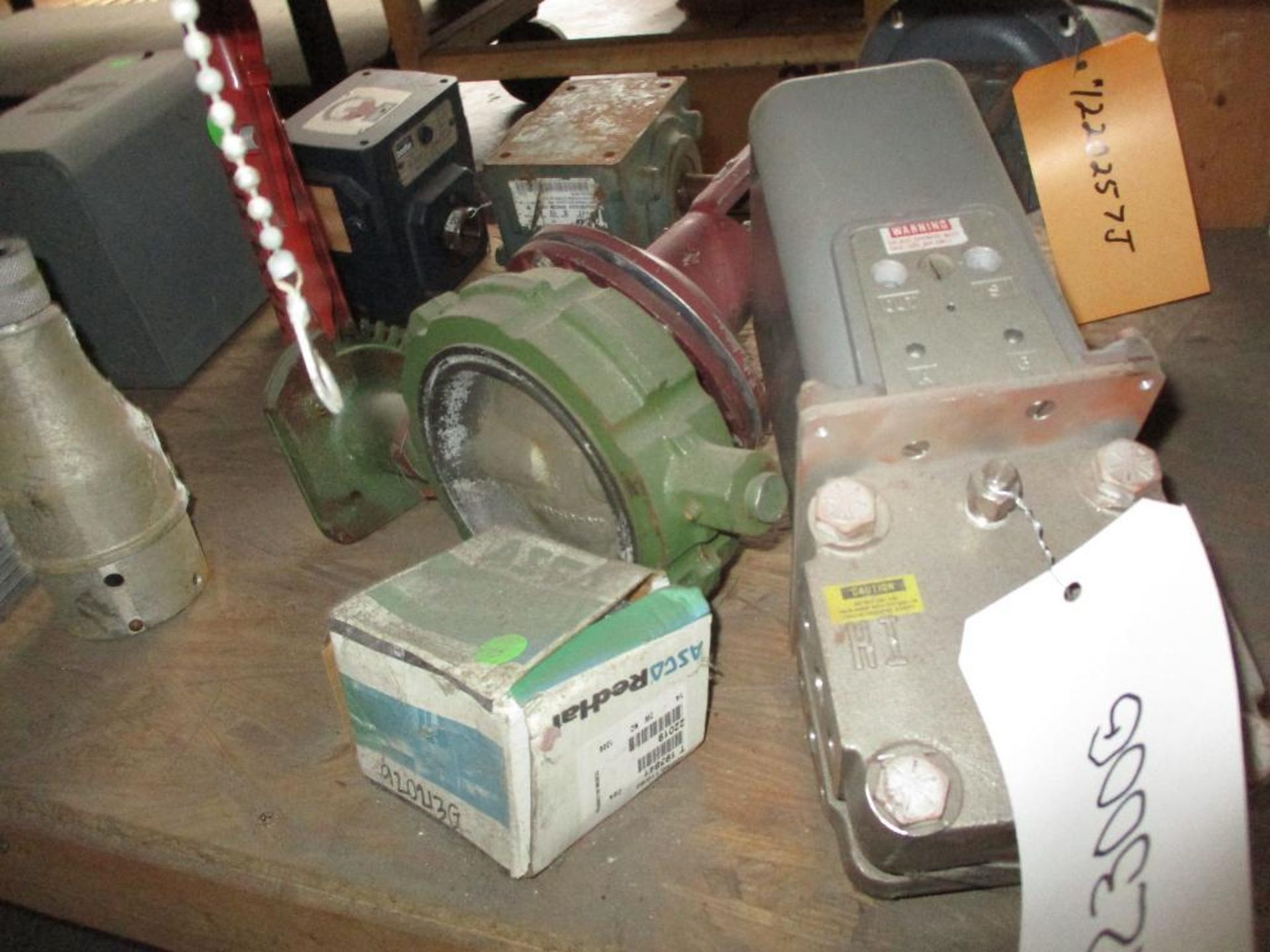 Contents of Shelf I-1-5 Misc.; Foxboro, Durco, Fisher, Square D, Asco, Omron, Gearboxes - Image 5 of 6