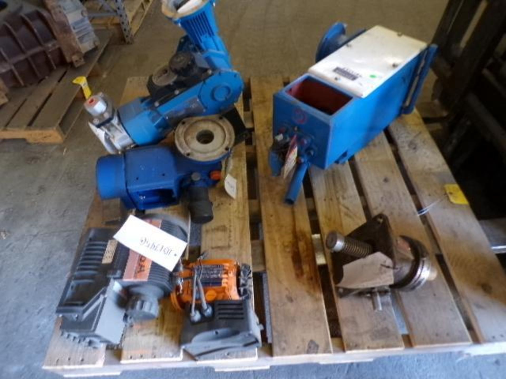 Variety of Pumps & Pump Parts (Used)