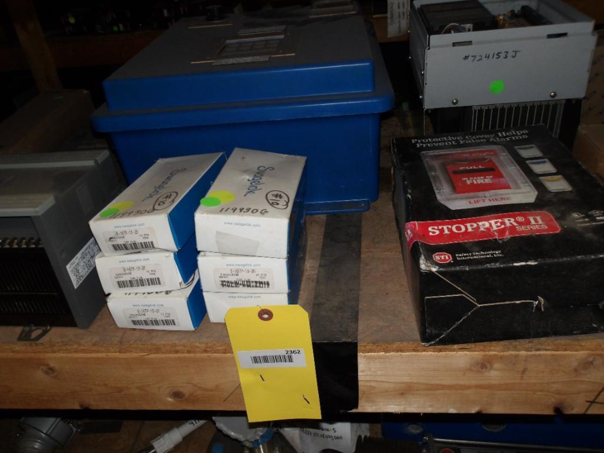 Contents of Shelf B-3-4 & B-4-4; Eaton, Swagelok, Allen Bradley, Dwyer, Ameter, Nash, Allen Bradley - Bild 2 aus 13