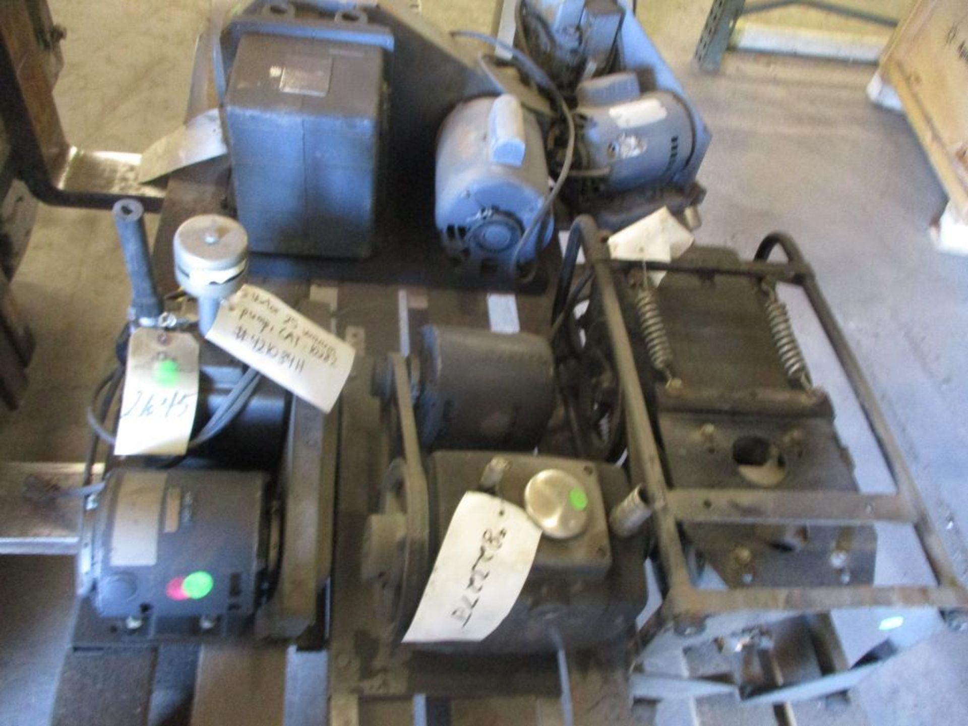 Pallet of Assorted Vacuum Pumps (Used) - Image 3 of 3