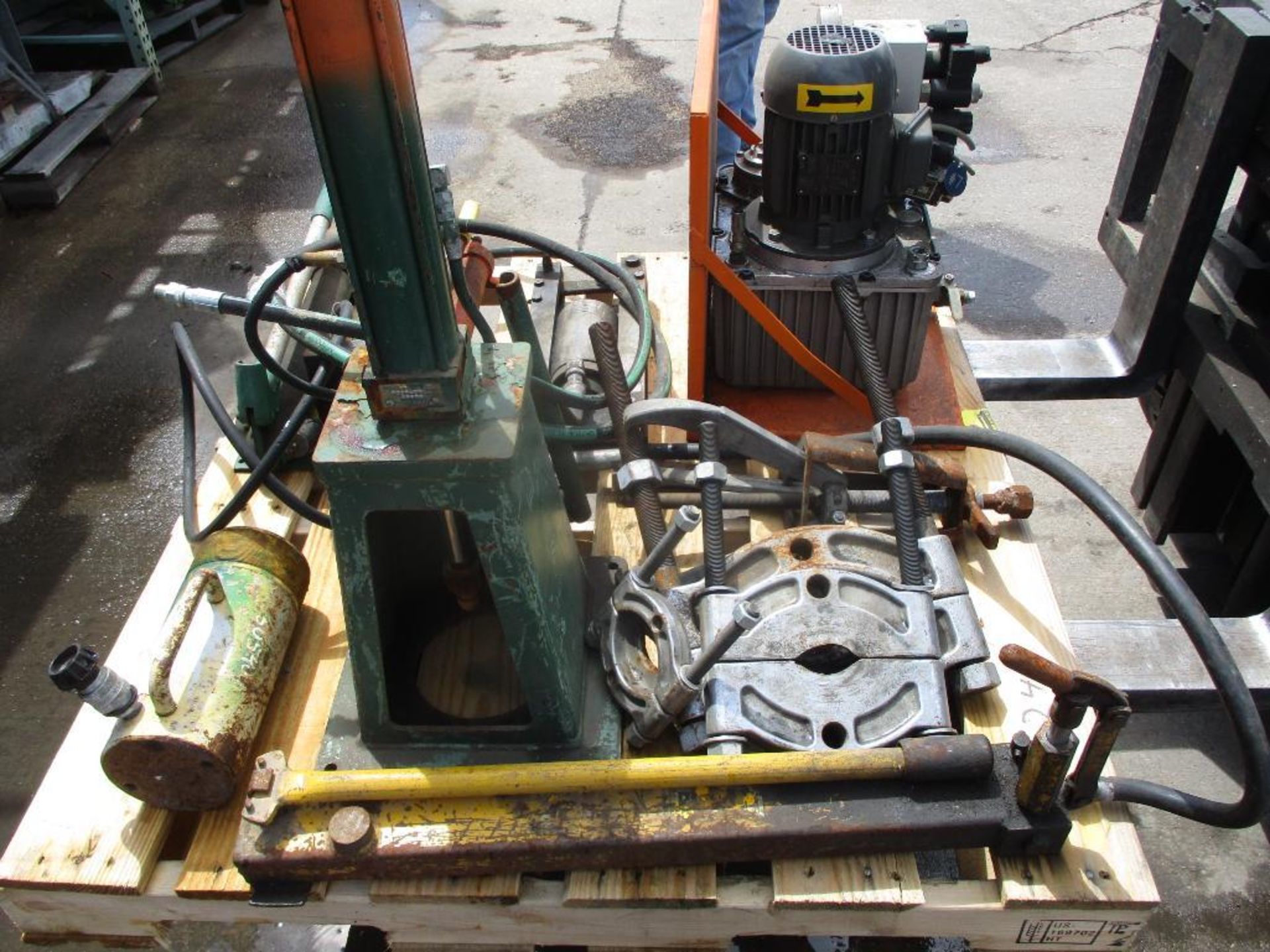 Hydraulic Power Unit, Press, Gear Pullers, Port-A-Power Jacks - Image 2 of 4