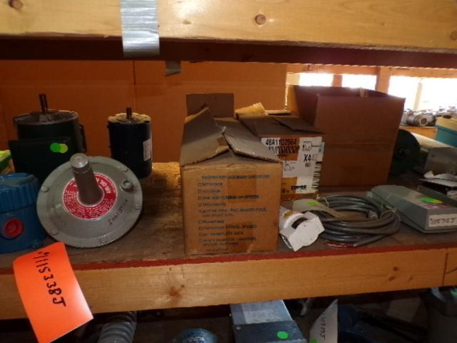 Contents of Shelf H-4-4 & H-4-5; Electric Motors, Marathon, Allen Bradley Power Supply, Endress Haus - Image 5 of 6