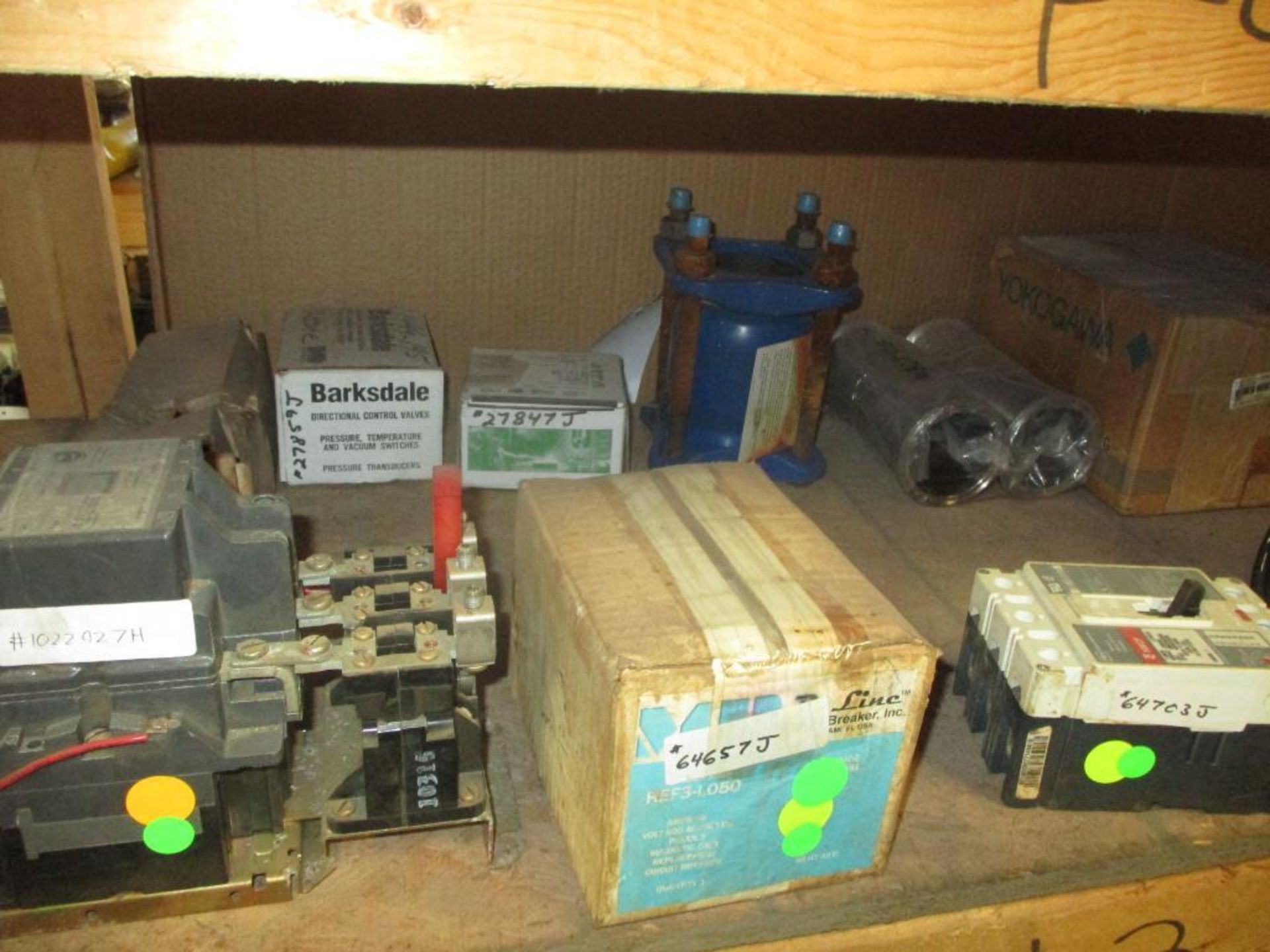 Contents of Shelf F-3-2 & F-4-2; General Electric, Siemens, Cutler Hammer, ASCO, Barksdale, Square D - Image 3 of 6