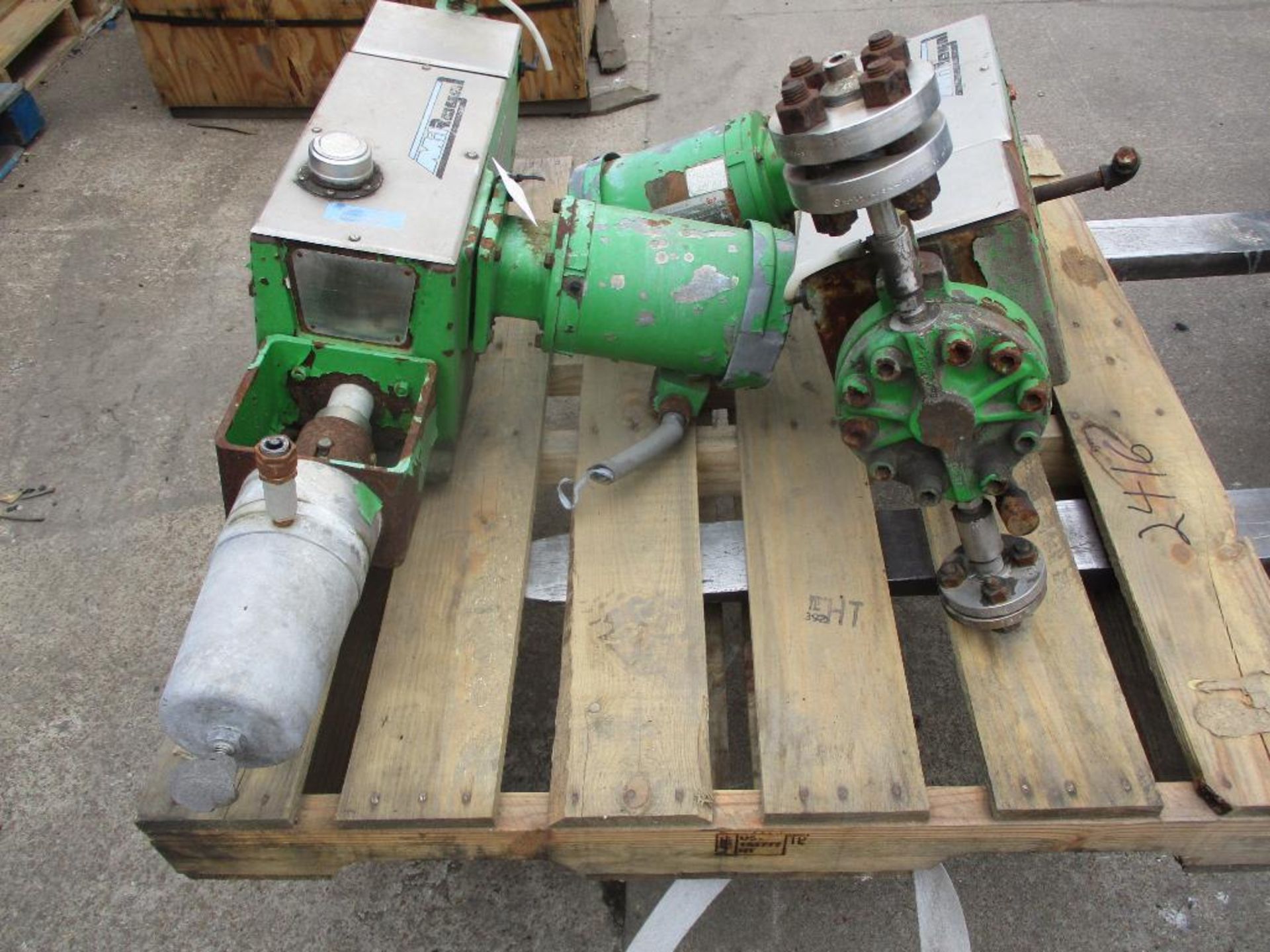 Milroyal Metering Pump - Image 2 of 4