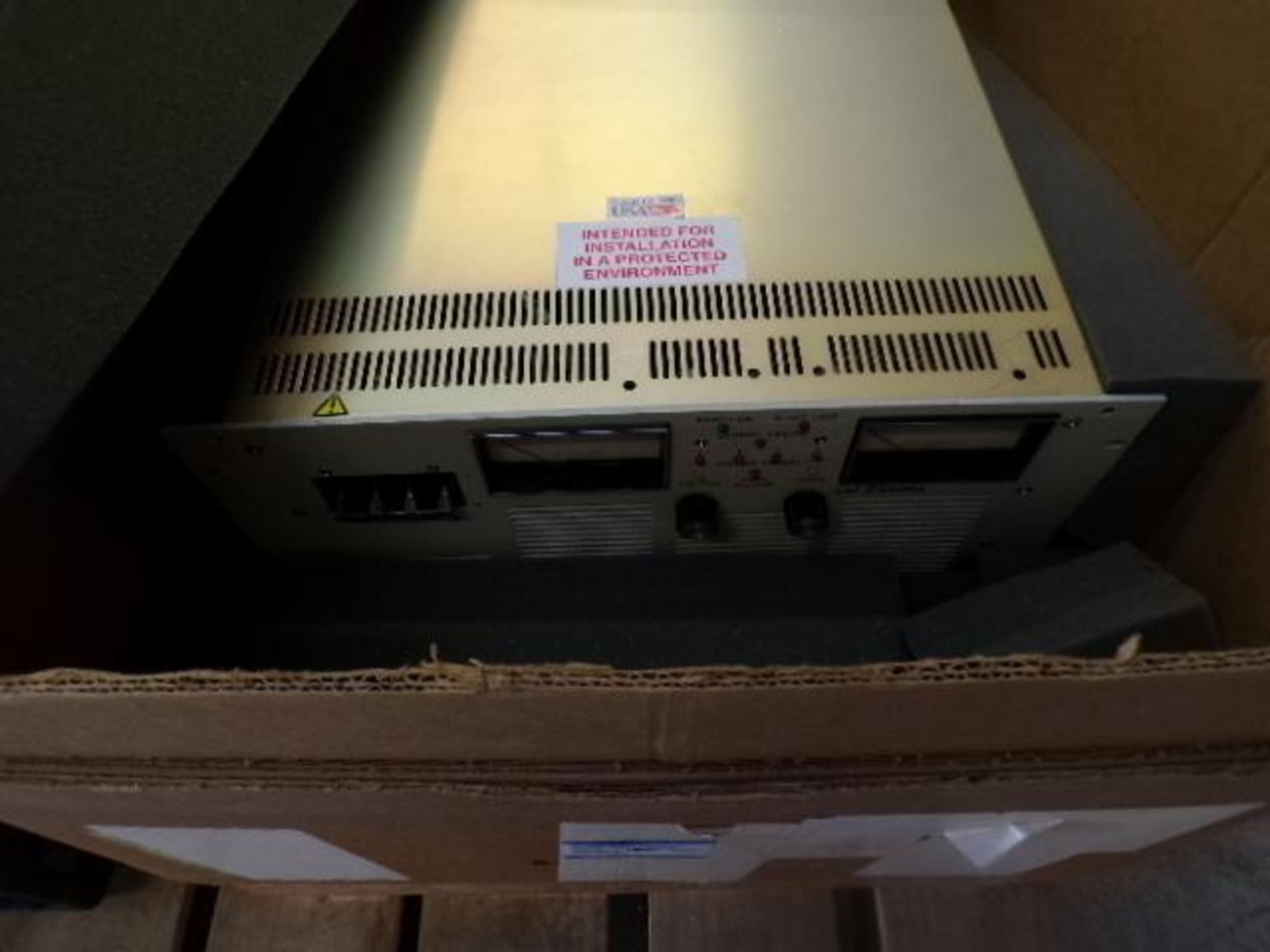 Agilent X190119500 Power Supply, (2) Leroy Somer Vacuum Pumps (New) - Image 3 of 4