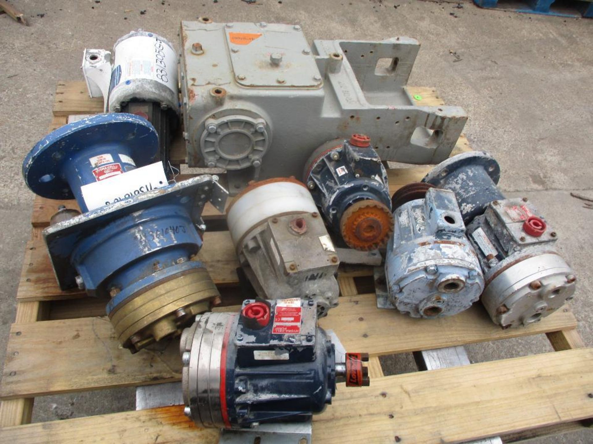 Hydracells, D10, D12, Hydracell M03, Tri-Plex Pump (No Tag)