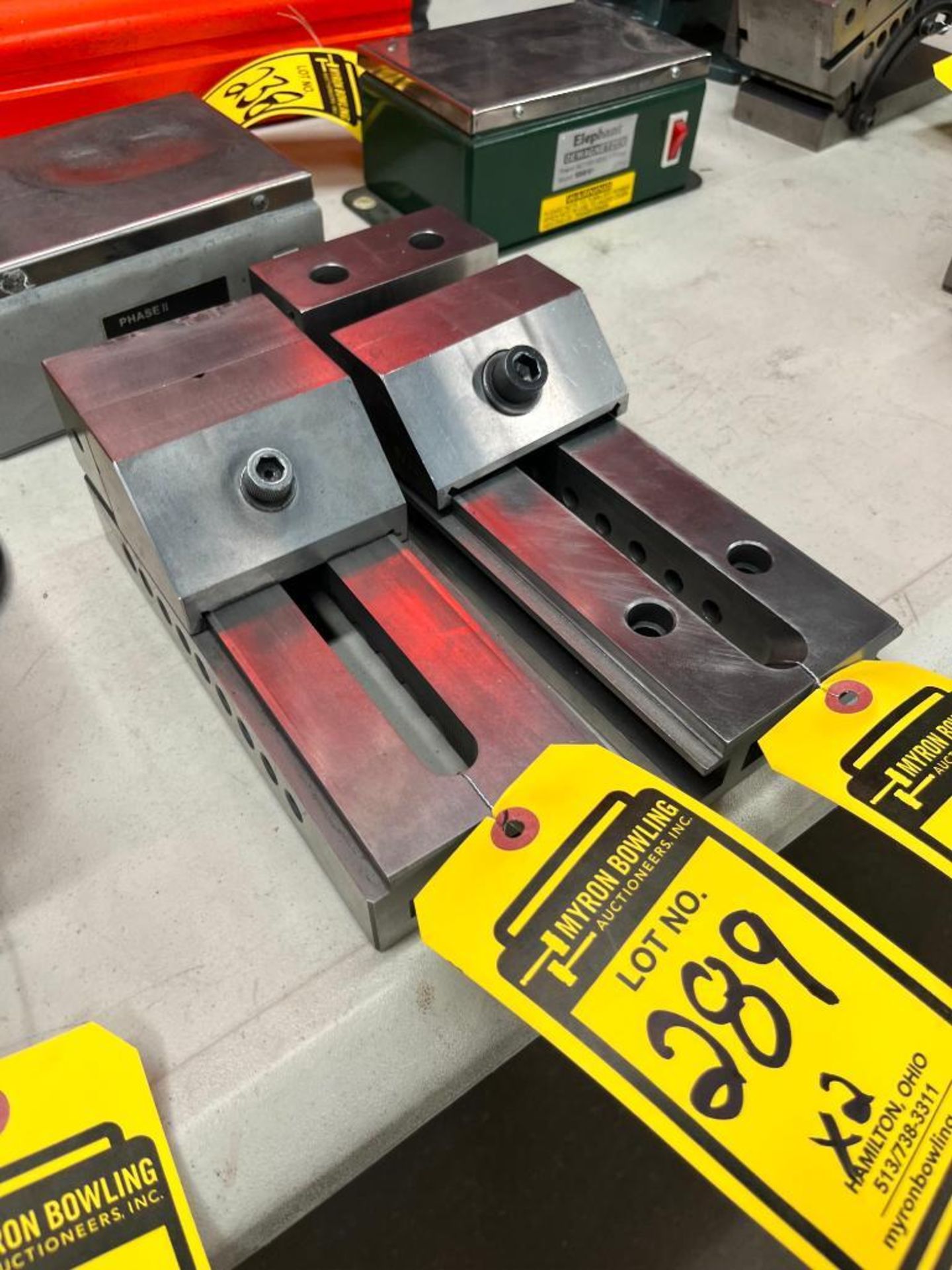 (2) Precision Inspection Vise