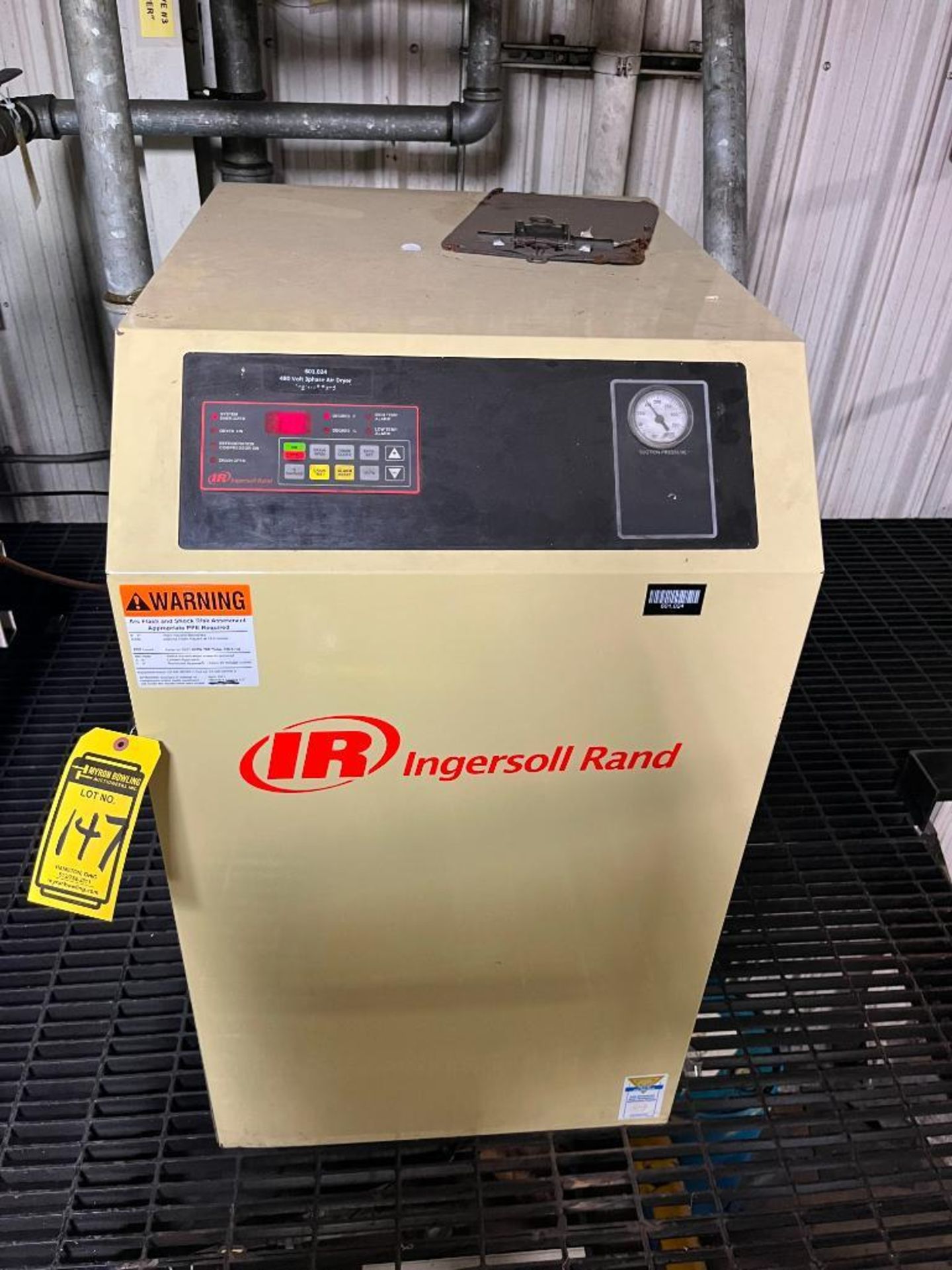 Ingersoll-Rand Refrigerated Air Dryer, Model D680INA400, S/N 551524, 3 Phase, Refrigerant: R404a, 60