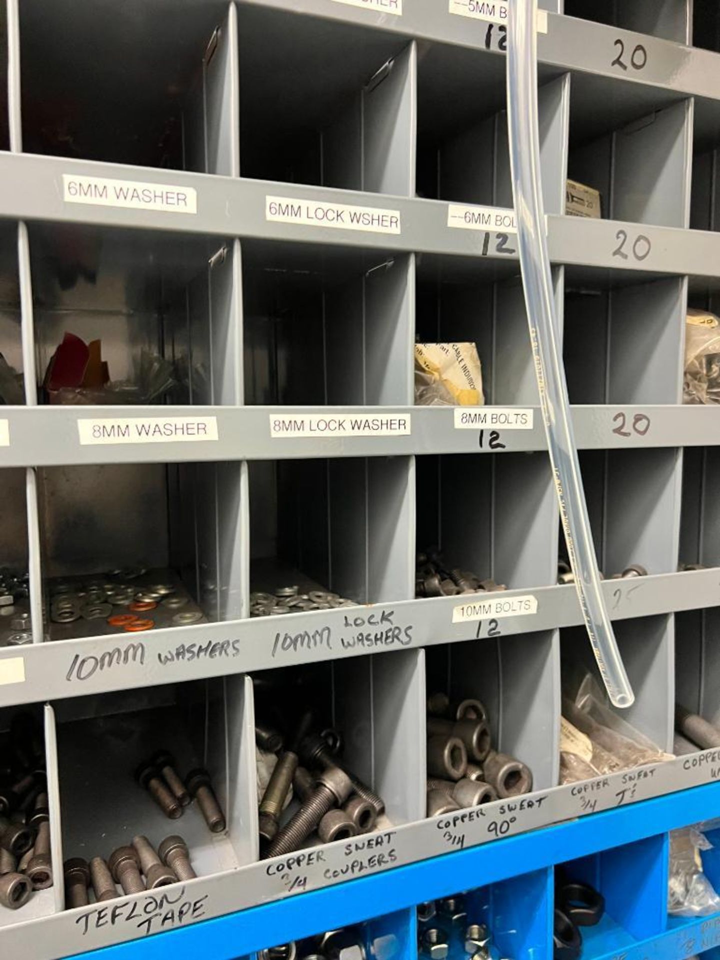 (28) Shelves of Assorted Parts, VERY LARGE LOT Consisting of MRO, Drives, Valves, PLC, Nuts, Bolts, - Bild 18 aus 67