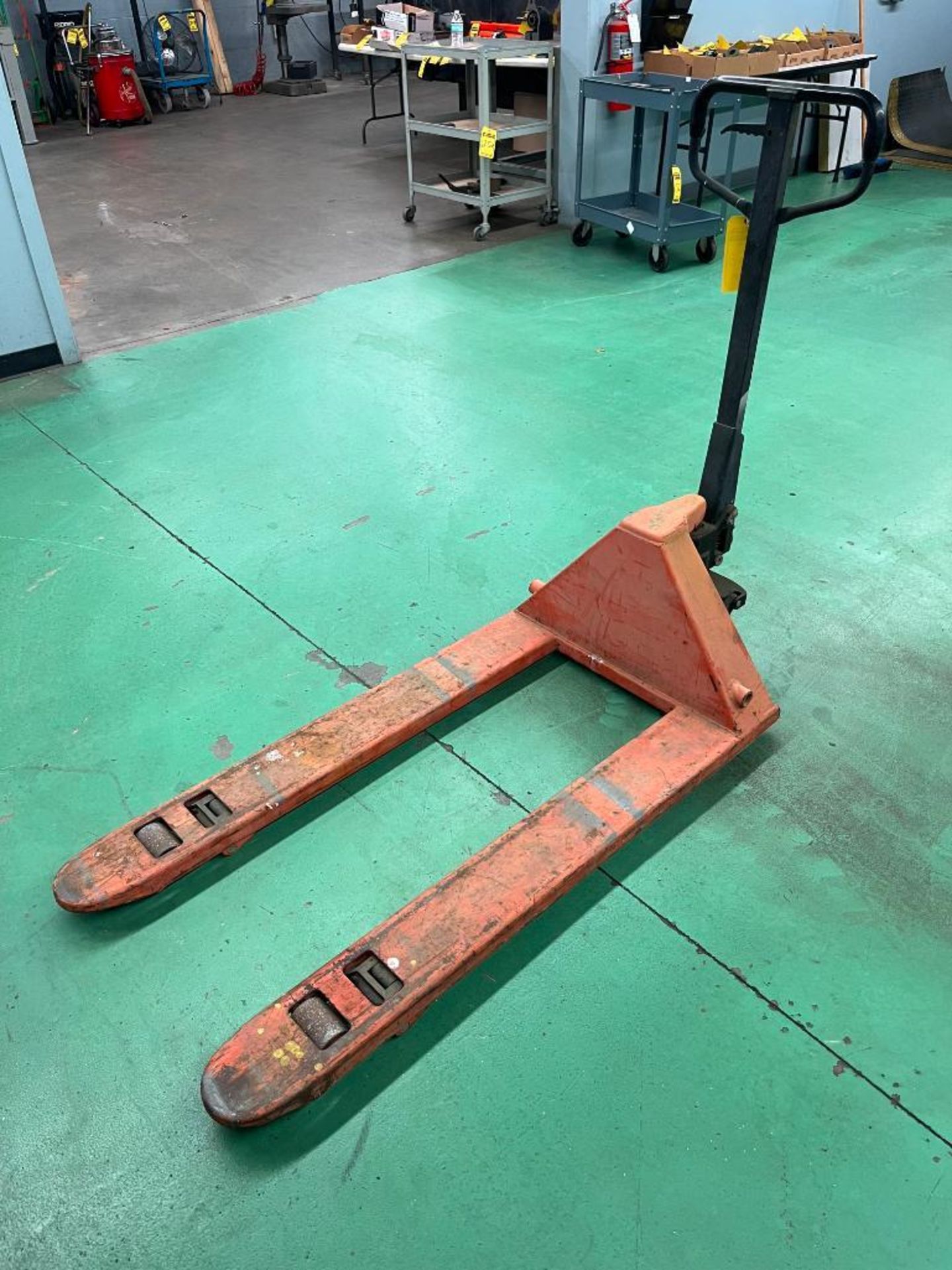 5,000 LB. Pallet Jack - Bild 2 aus 2