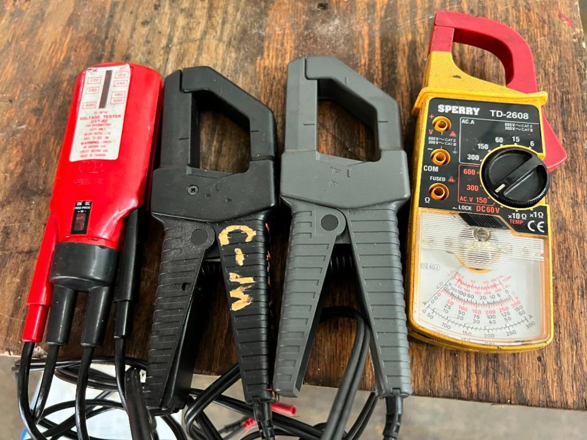 (4) Testing Tools Consisting of (1) Sperry Digisnap Digital Snap-Around Volt / Ohm / Ammeter, Model - Image 2 of 2
