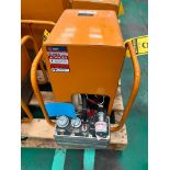 Husky Tools Hydraulic Pump, 3/4 HP, 10,000 PSI Max. Pressure, Model R-14EA