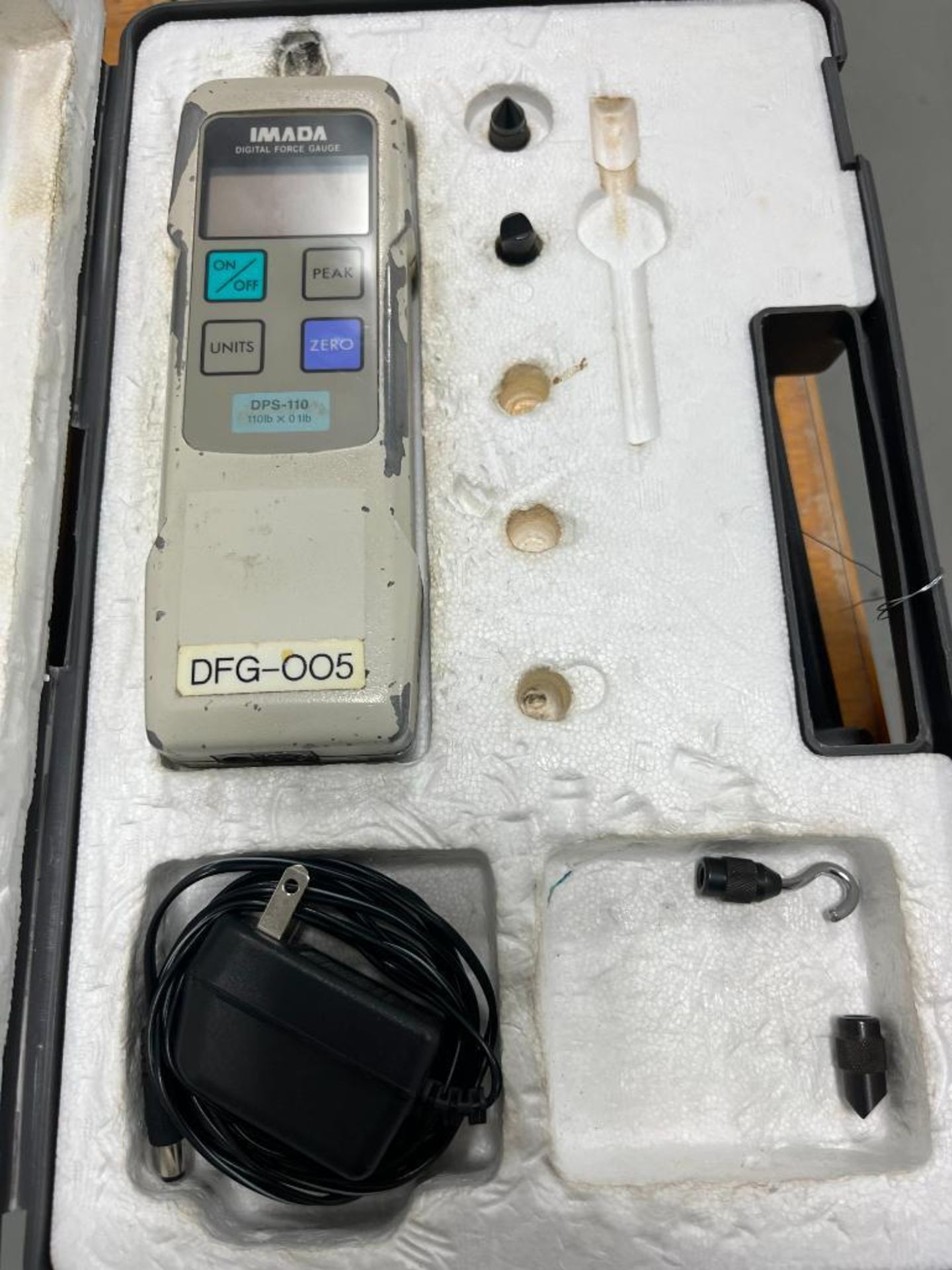 (2) Imada Digital Force Gauges; (1) Model DPS-110, S/N 160366, (1) Model DS2-44, S/N 230187 - Image 2 of 6