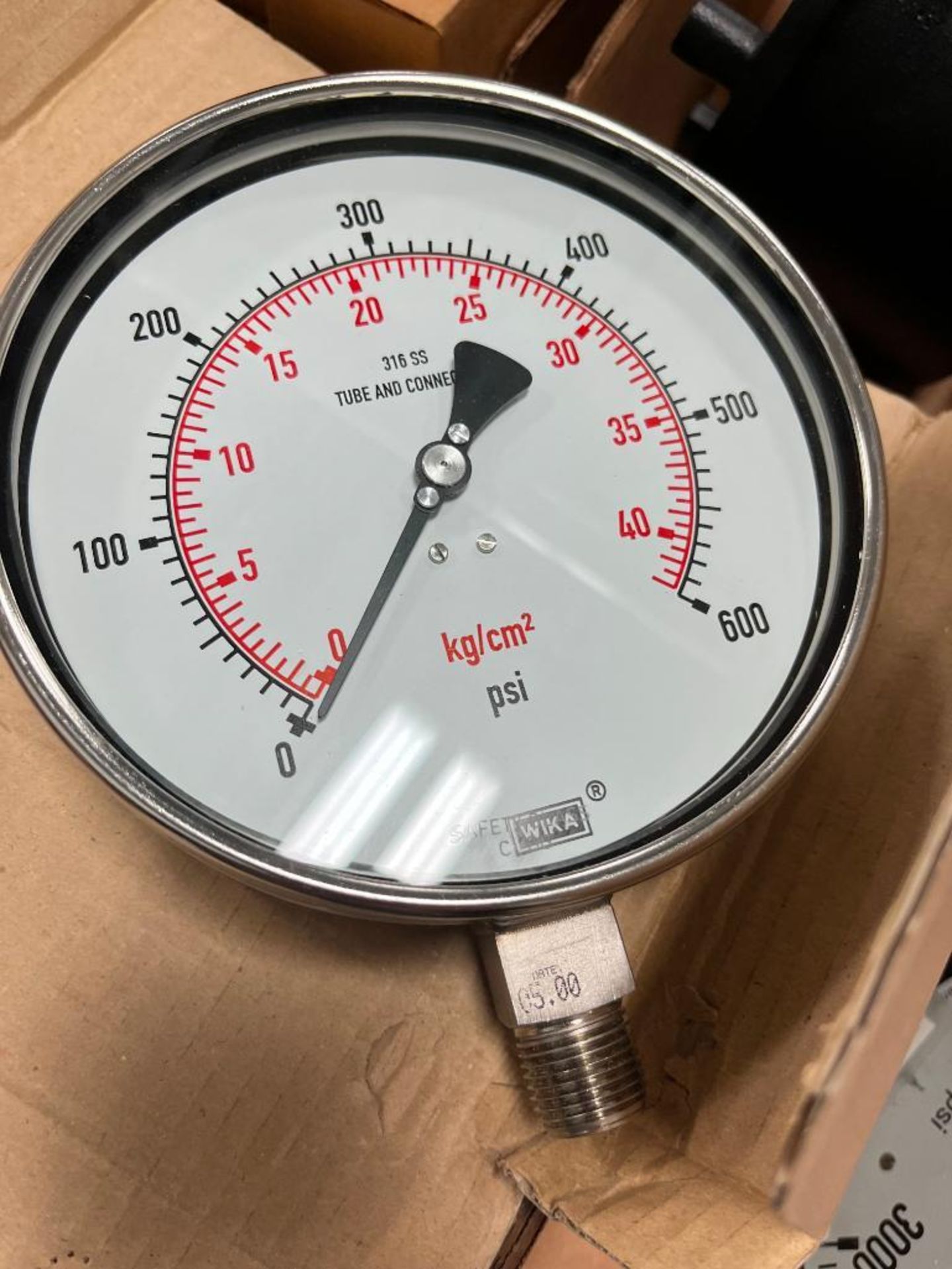 (2) Boxes of Assorted Pressure Gauges, Wika, Mitutoyo, Mc Daniel, Sentra Psi Pressure Transmitter Se - Image 3 of 6