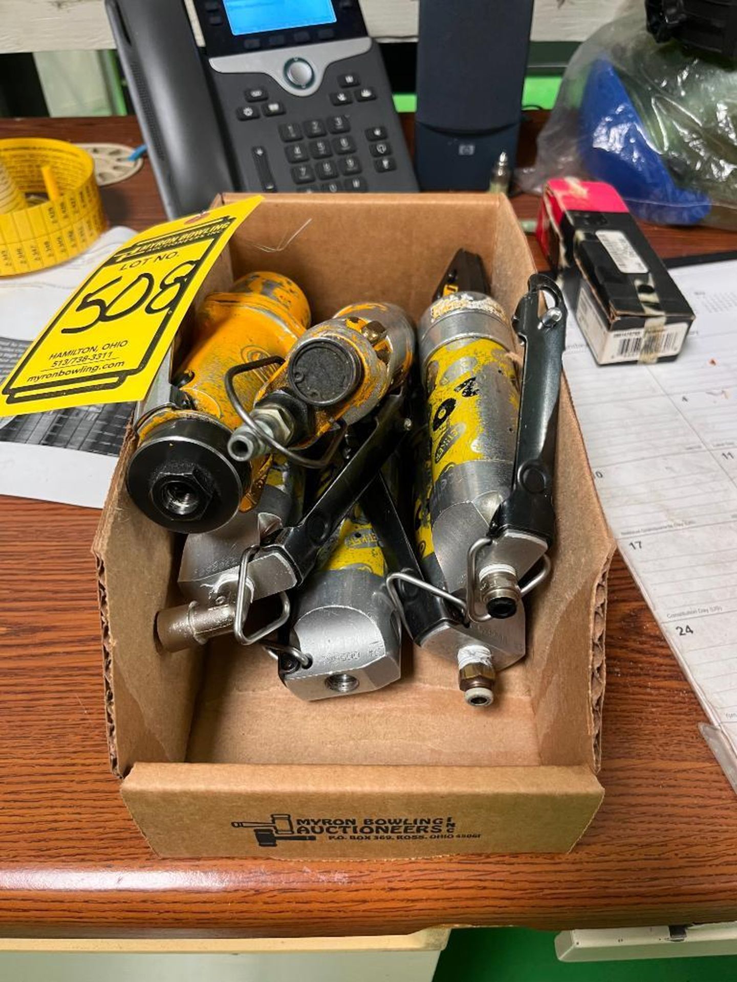 Box of Pneumatic Pulse Tools