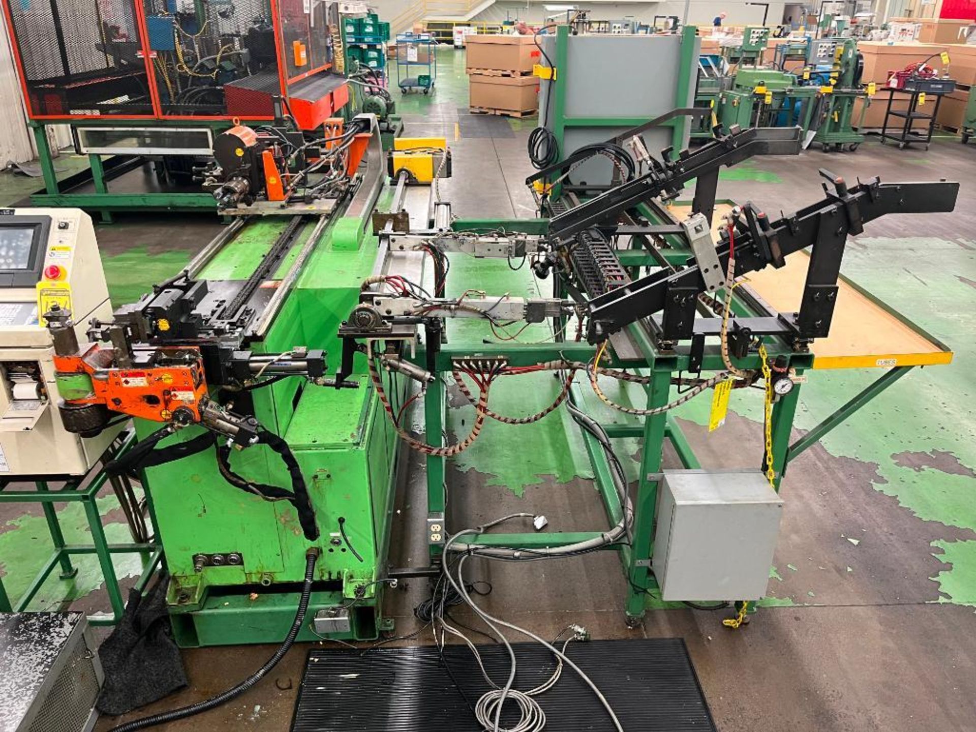 Chiyoda CNC Tube Bending Line w/ Mitsubishi Melfa RV-E2 Robot Arm & Pendant Control, Chiyoda Bender, - Bild 11 aus 15