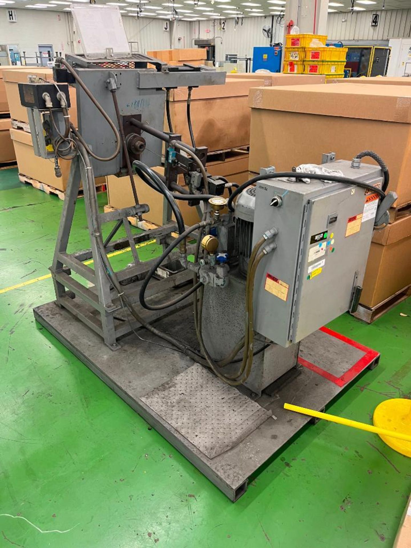 Hydraulic Radial Crimping Unit on Steel Sled w/ HPU - Image 5 of 7