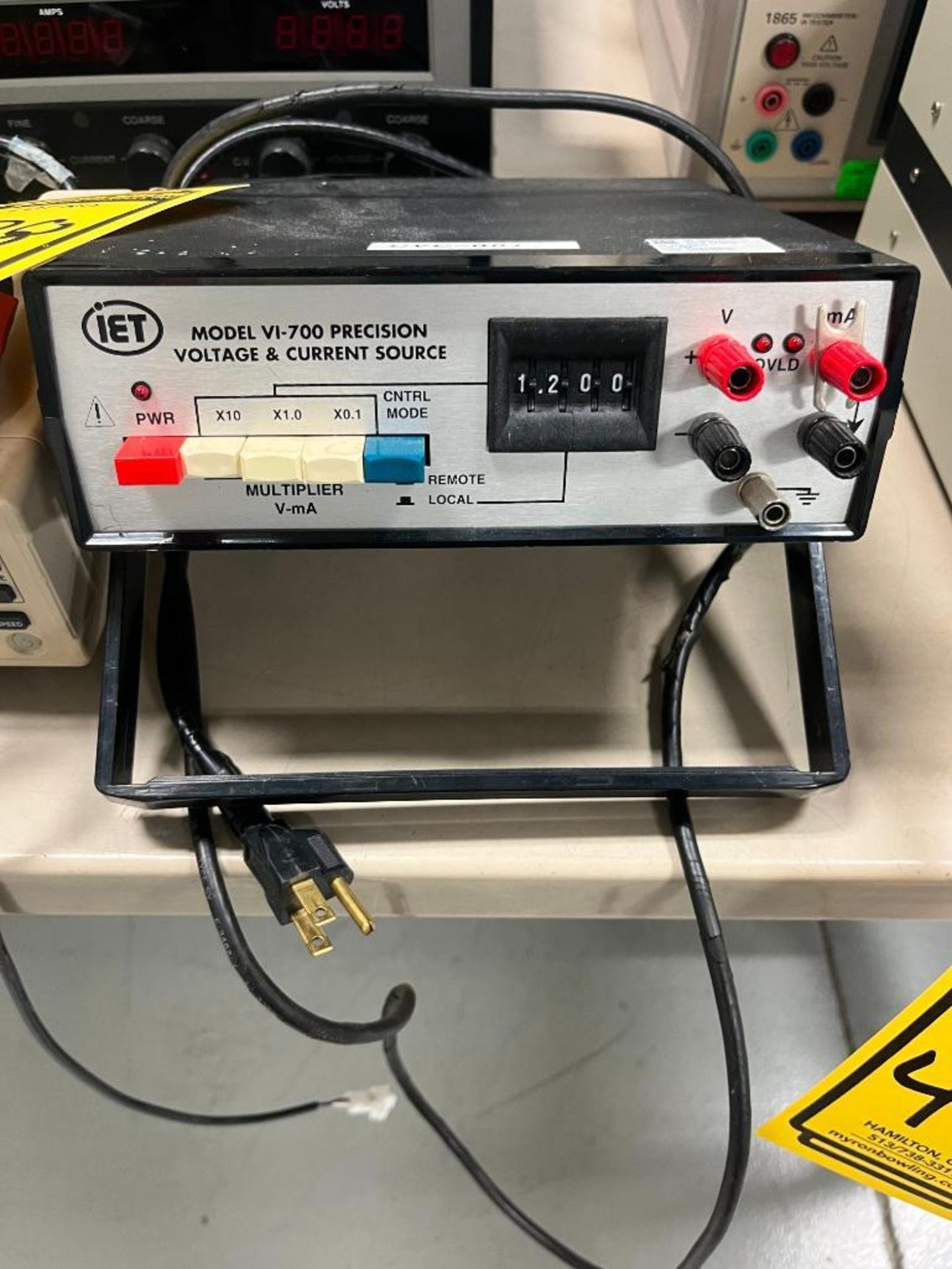 (1) Iet Precision Voltage & Current Source, Model VI-700, 200 MV, 70MA, (1) Hioki Resistance Meter, - Image 2 of 3