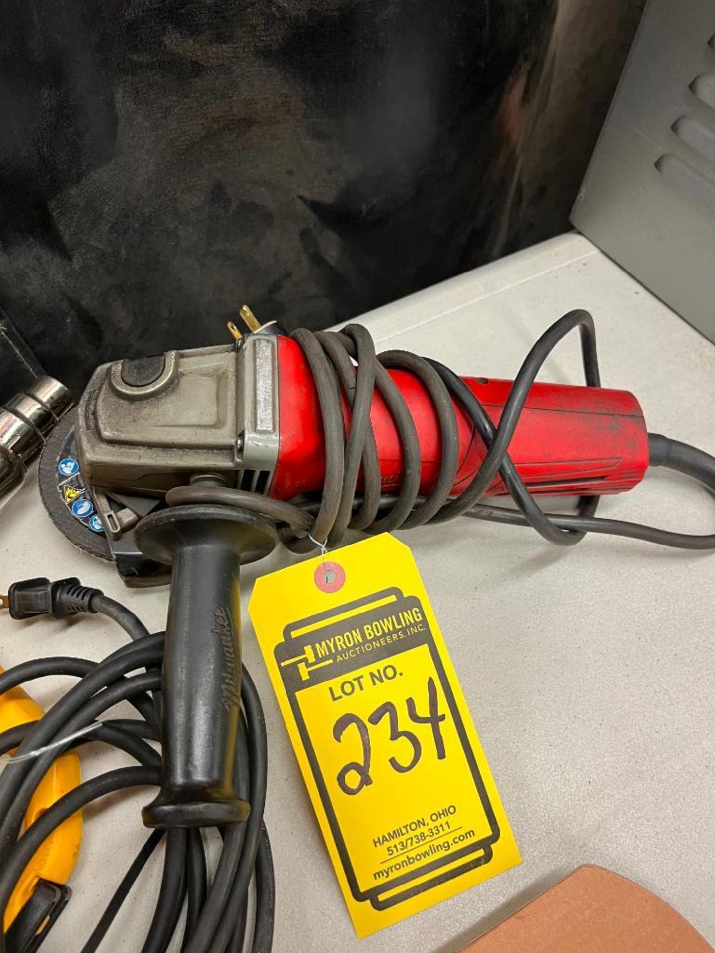 Dewalt Electric Heat Gun Milwaukee 4" Hand Grinder - Bild 2 aus 3