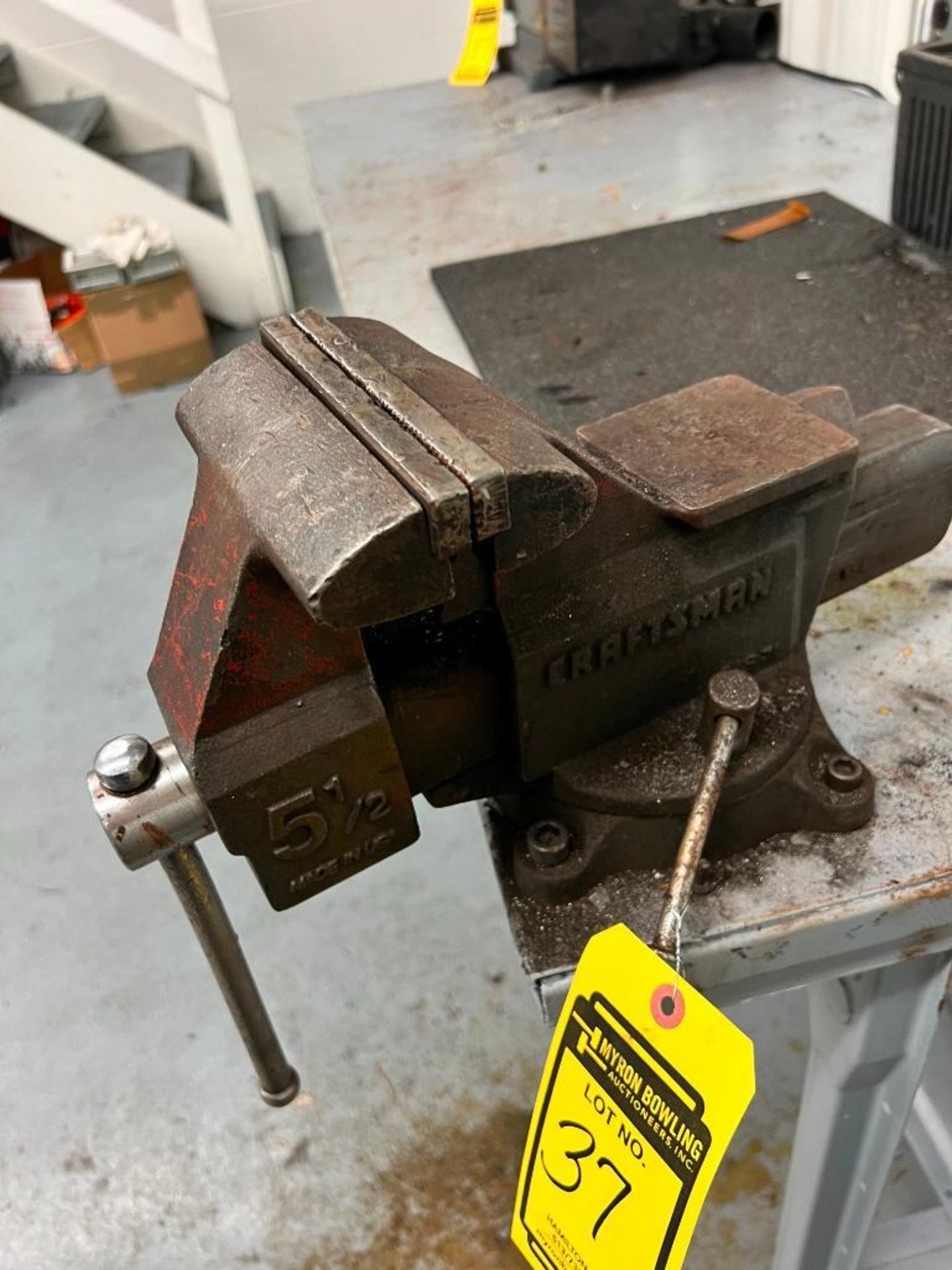 Metal Worktable w/ Mounted Porter-Cable PCB420SA Belt w/ 8" Disc Bench Sander, 4" X 36", & Craftsman - Image 3 of 4