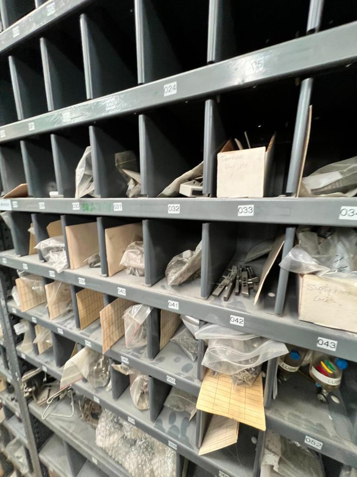 (28) Shelves of Assorted Parts, VERY LARGE LOT Consisting of MRO, Drives, Valves, PLC, Nuts, Bolts, - Bild 35 aus 67