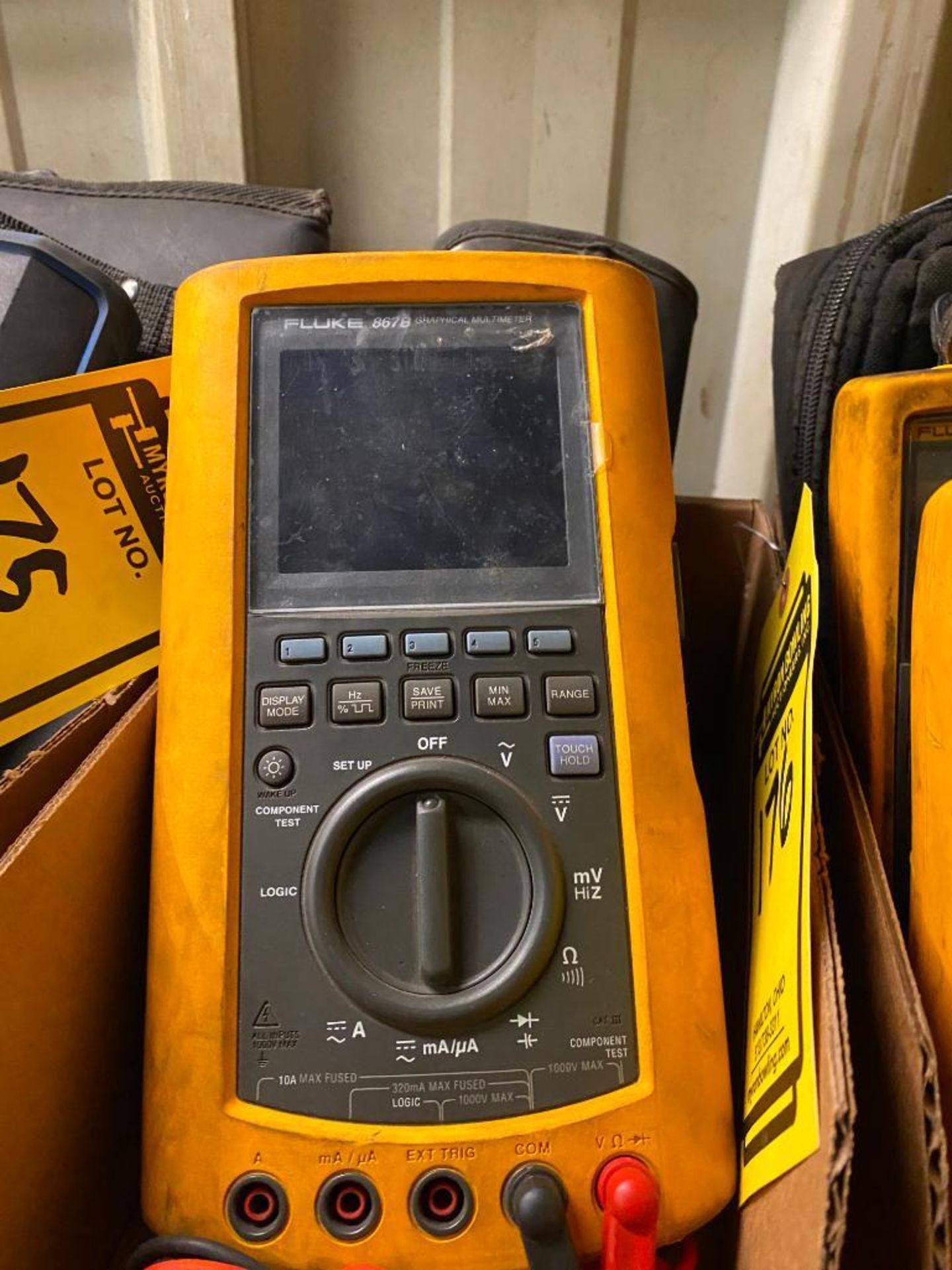 Fluke 867B Graphical Multimeter