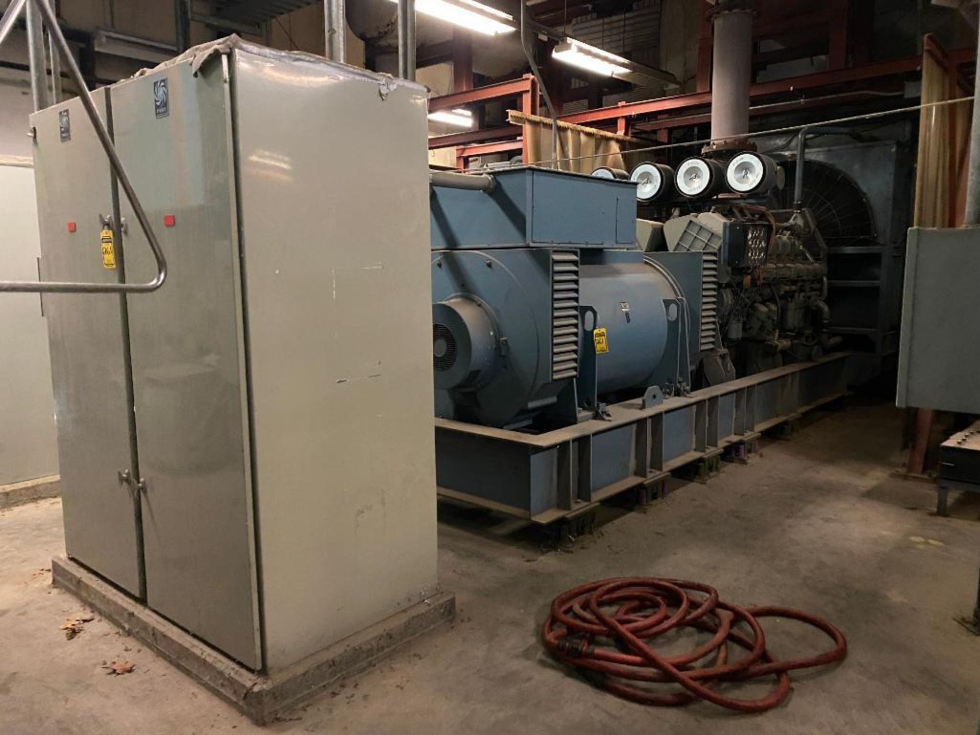 1990 LeRoy Somer 1875 KVA Generator, Type PA100G115-70-P4, w/ Mitsubishi 16-Cylinder Diesel, Model S - Image 2 of 13