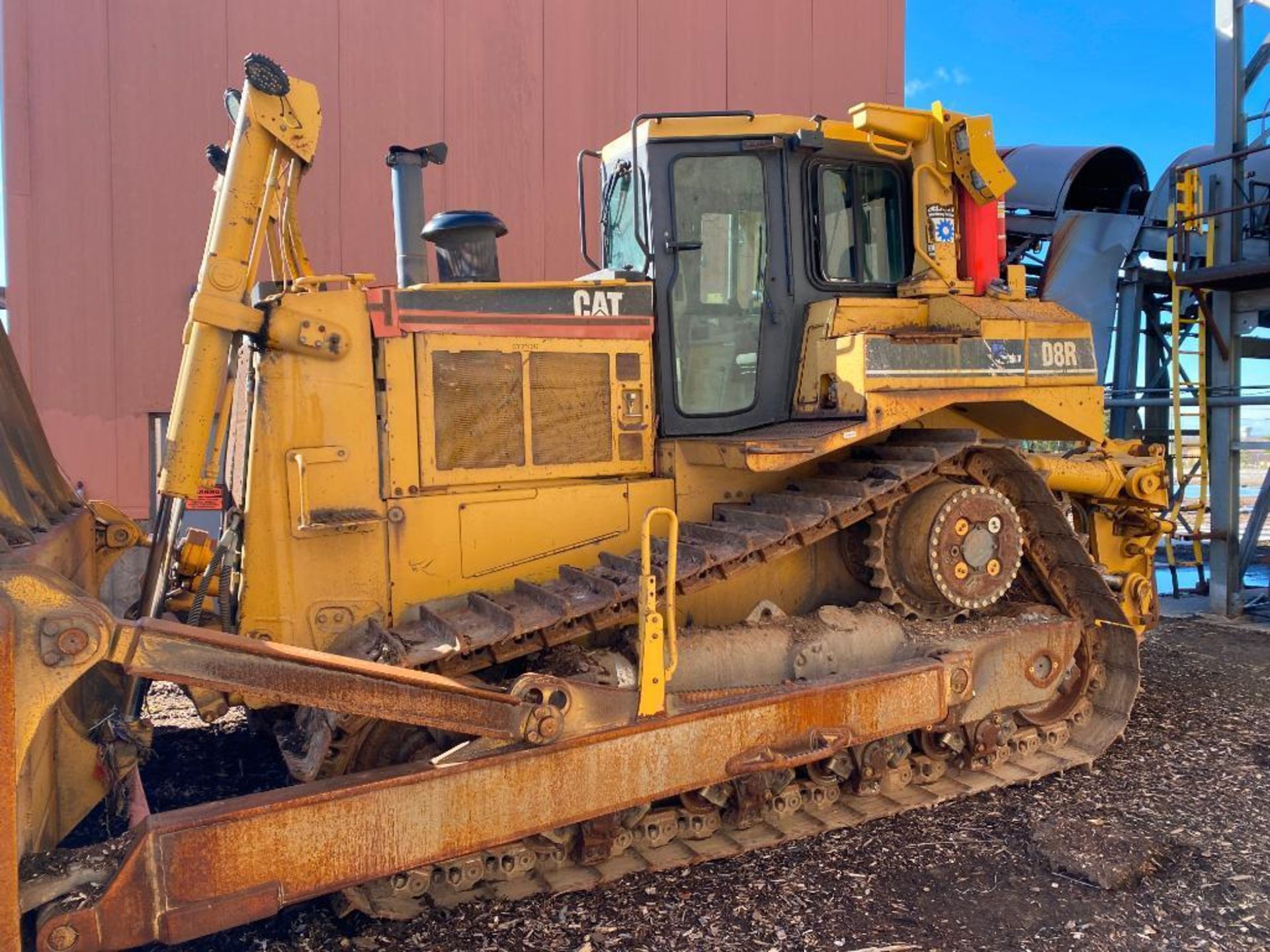 2001 Caterpillar D8R Dozer, Pin No. 6YZ00526, 27,721 Hours, 3406E Engine, S/N BET00698, 24" Wide Tra - Image 2 of 24