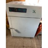 Shel Lab Oven Sheldon Mfg., Model FX14-2, S/N 04003813, 230 V