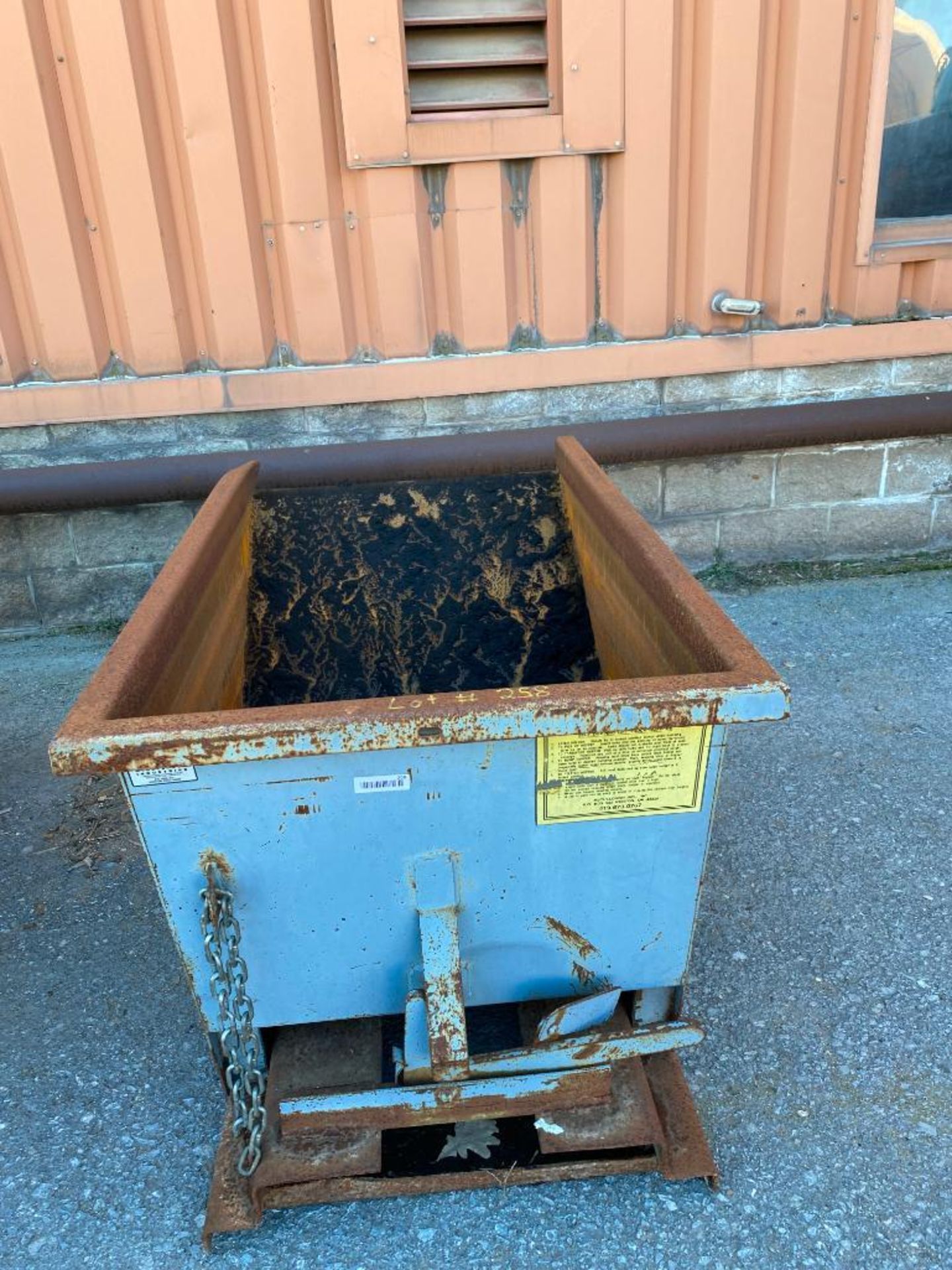 Wright 1/4 Yd. Self-Dumping Hopper