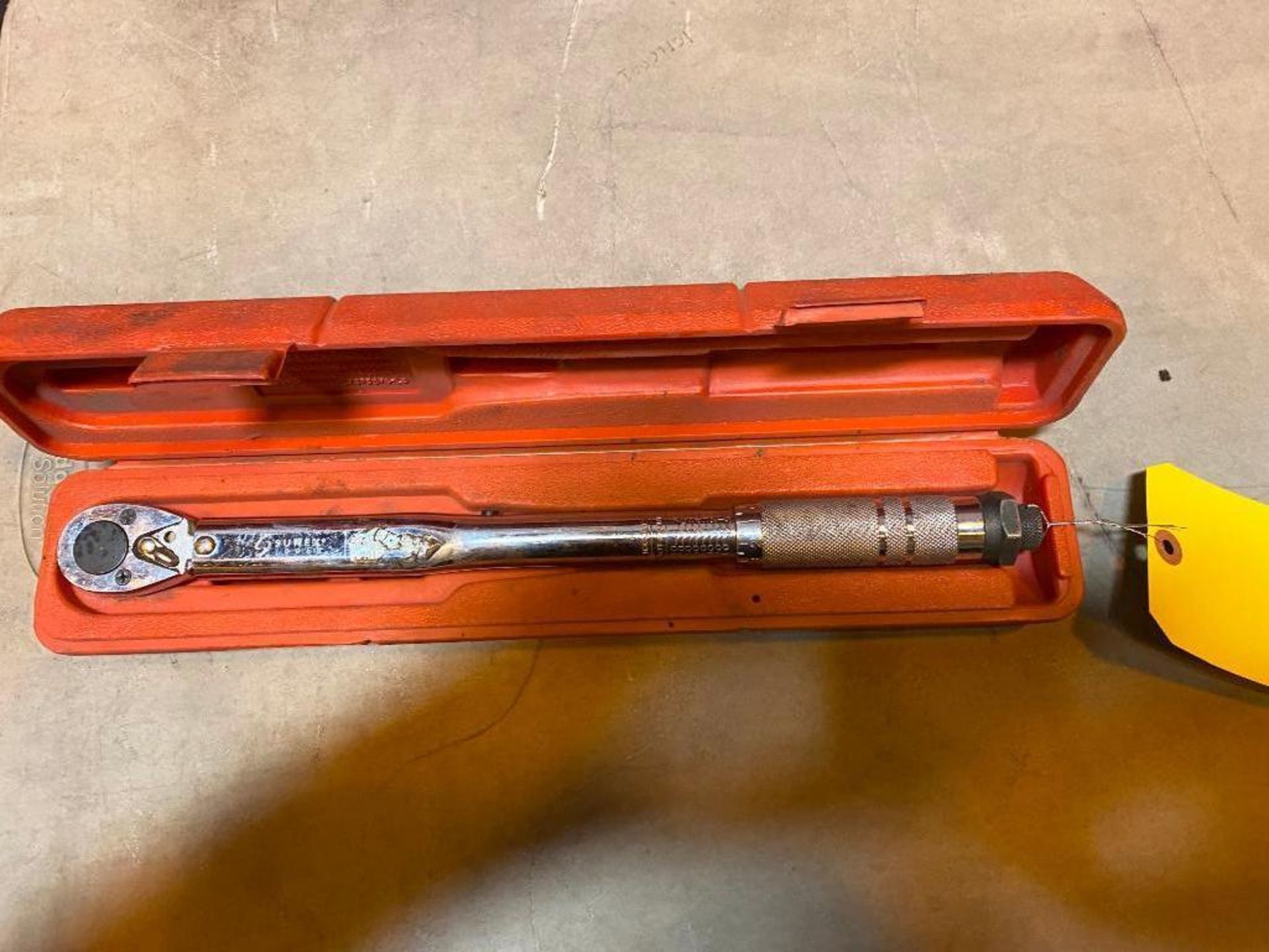 Sunex 3/8" Drive 80 FT. LB. Torque Wrench