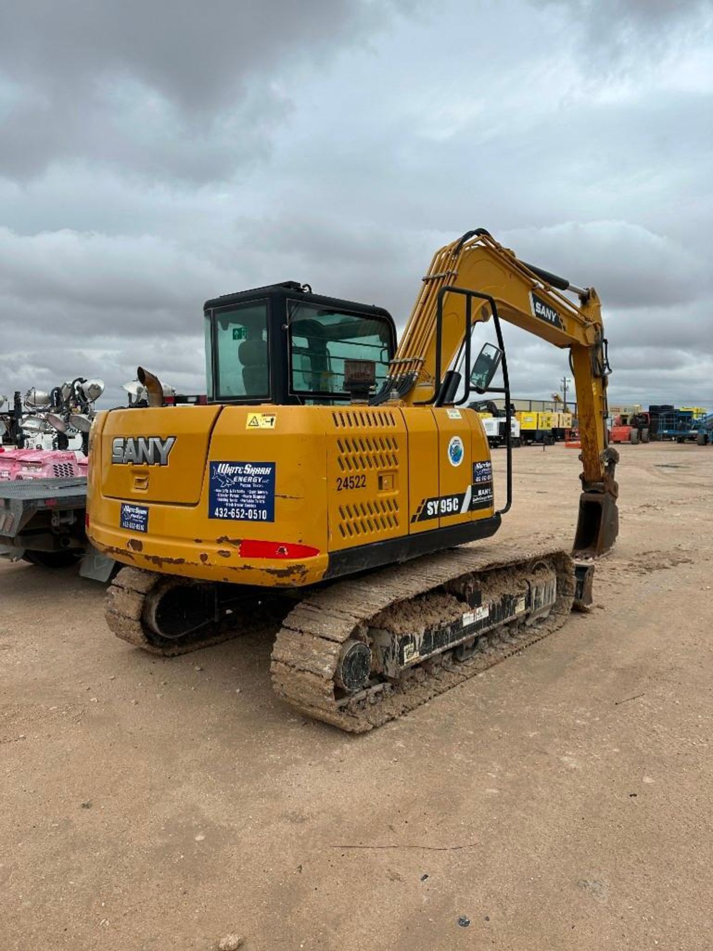 2019 Sany SY 95C Tracked Excavator, 2,309 Hours, 12" Tooth Bucket, Enclosed Cab, Diesel Engine, 8' H - Image 3 of 7