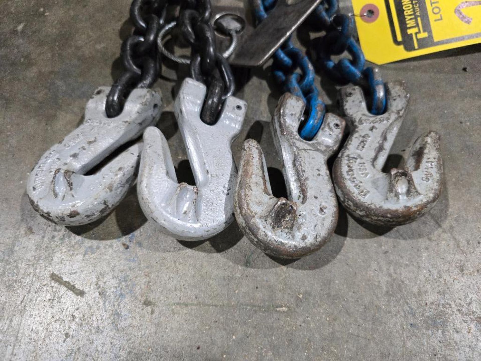 (2) 10' 5/16" Double Hook Chains, 5,700 LB. Capacity - Image 3 of 4