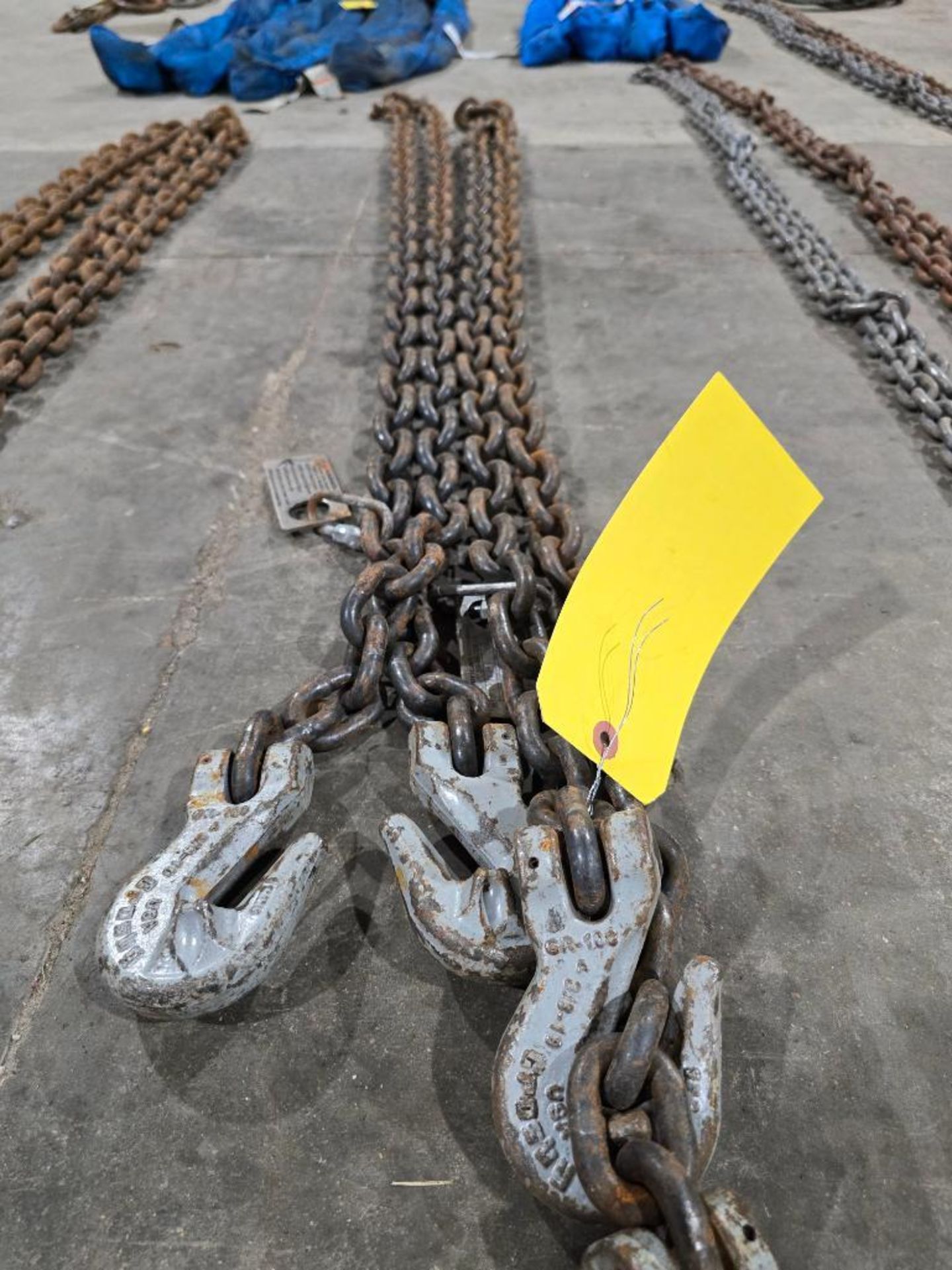 (2) 10' 3/8" Double Hook Chains - Image 3 of 5