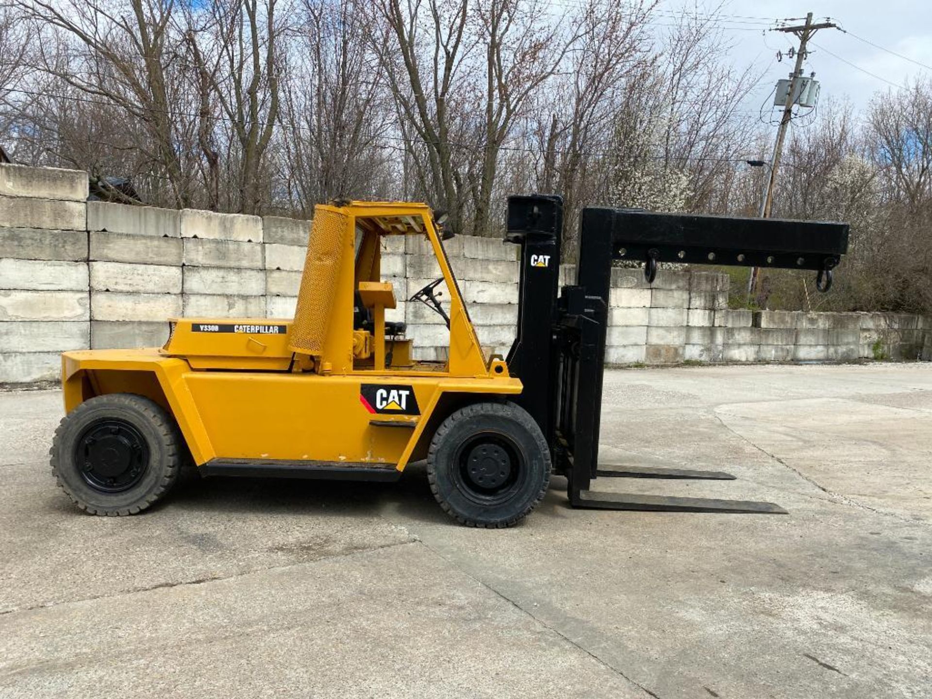 Caterpillar 30,000-LB. Capacity Forklift, Model V300B, S/N 72Y1076, Diesel, Dual Drive Solid Pneumat