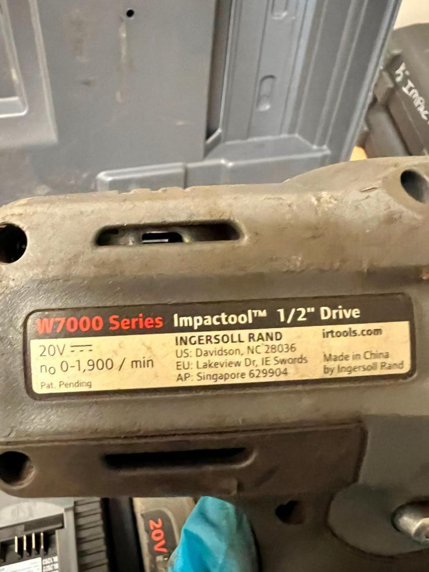 Ingersoll Rand 1/2" Drive Impact W7000 Series, 20V, Includes (2) Batteries & Charger - Bild 2 aus 2