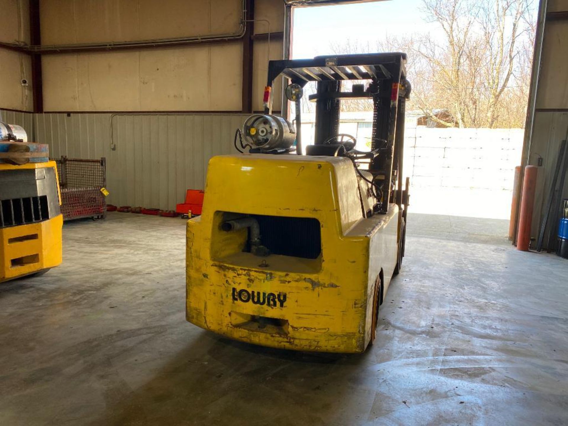 2008 Lowry 30,000-LB. Forklift, Model L300XDS, S/N L3007910508, LPG, Cushion Tires, 2-Stage Mast, 90 - Bild 5 aus 6