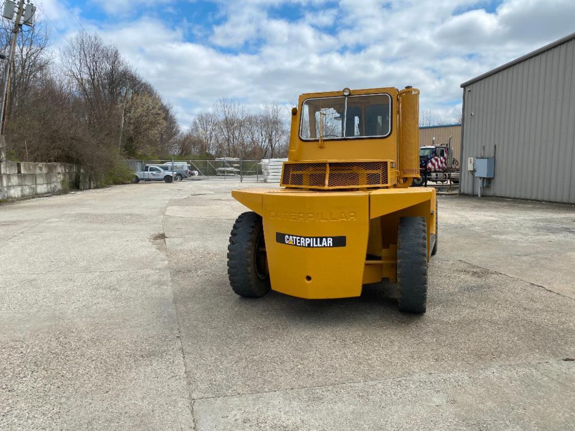 Caterpillar 30,000-LB. Capacity Forklift, Model V300B, S/N 72Y1076, Diesel, Dual Drive Solid Pneumat - Image 4 of 10