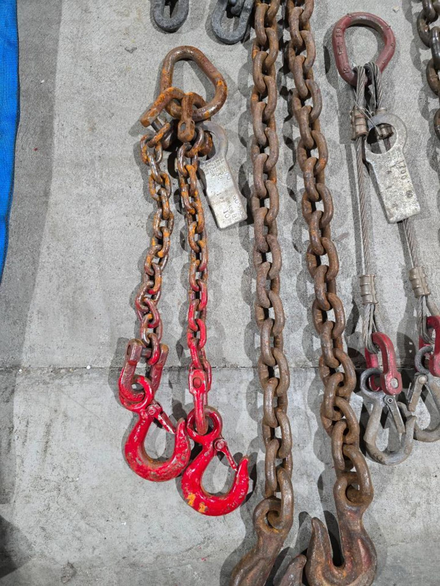 Leg Chains, Double Hook Chains, & Assorted Lifting Chain - Bild 3 aus 6