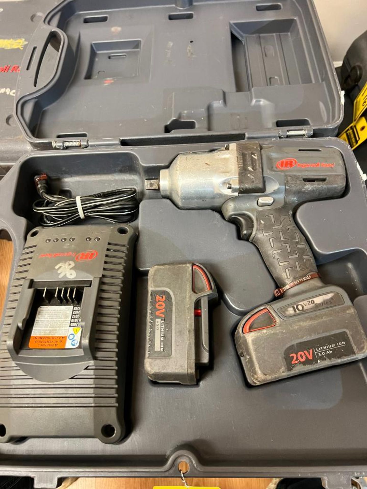 Ingersoll Rand 1/2" Drive Impact W7000 Series, 20V, Includes (2) Batteries & Charger