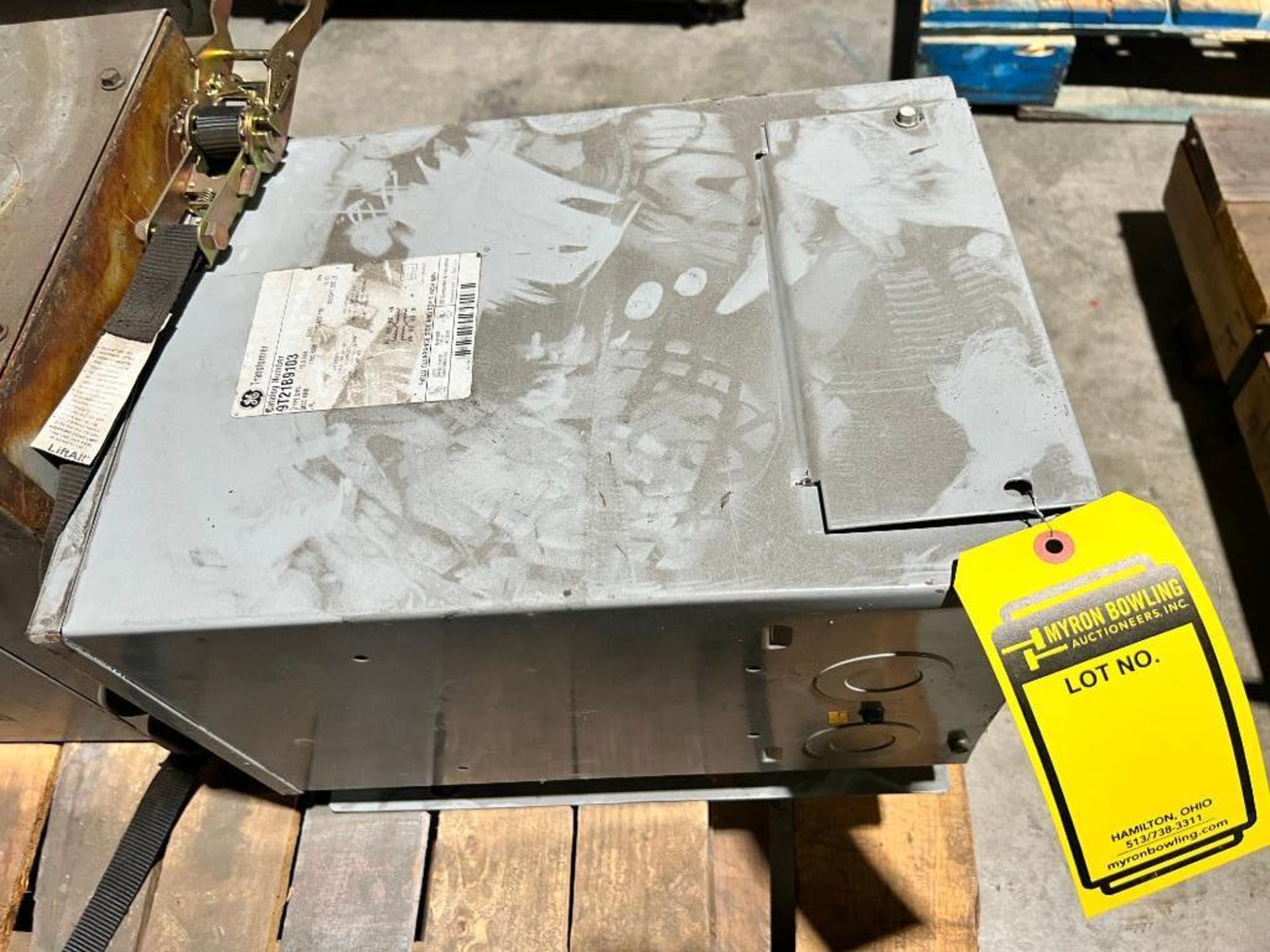 GE Transformer Catalog Number 9T21B9103