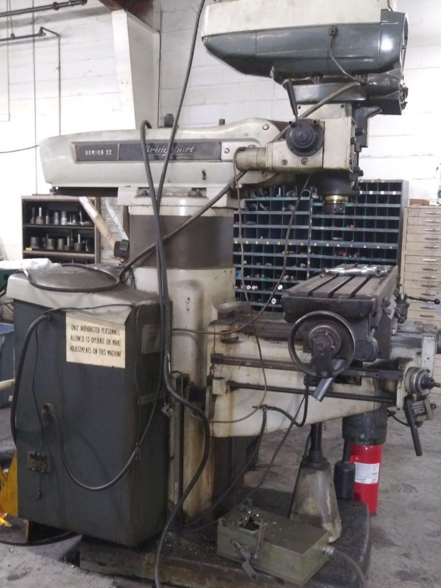 Bridgeport Series II Textron Milling Machine (Located at 2201 Hwy 31 SW, Hartselle, AL 35640) - Image 2 of 4