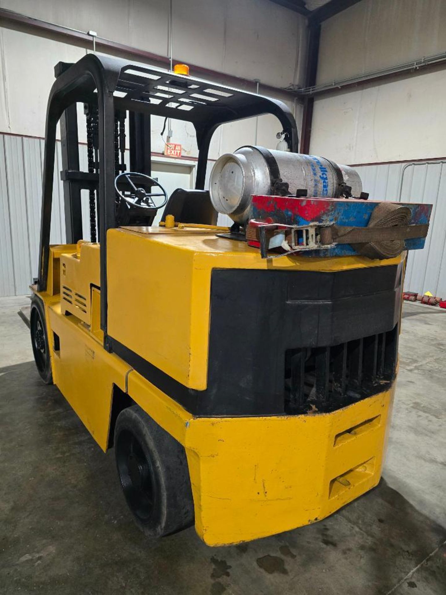 Caterpillar 12,500-LB. Capacity Forklift, Model 125D, LPG, Cushion Tires, 2-Stage, 94-3/4" Lowered, - Image 10 of 11