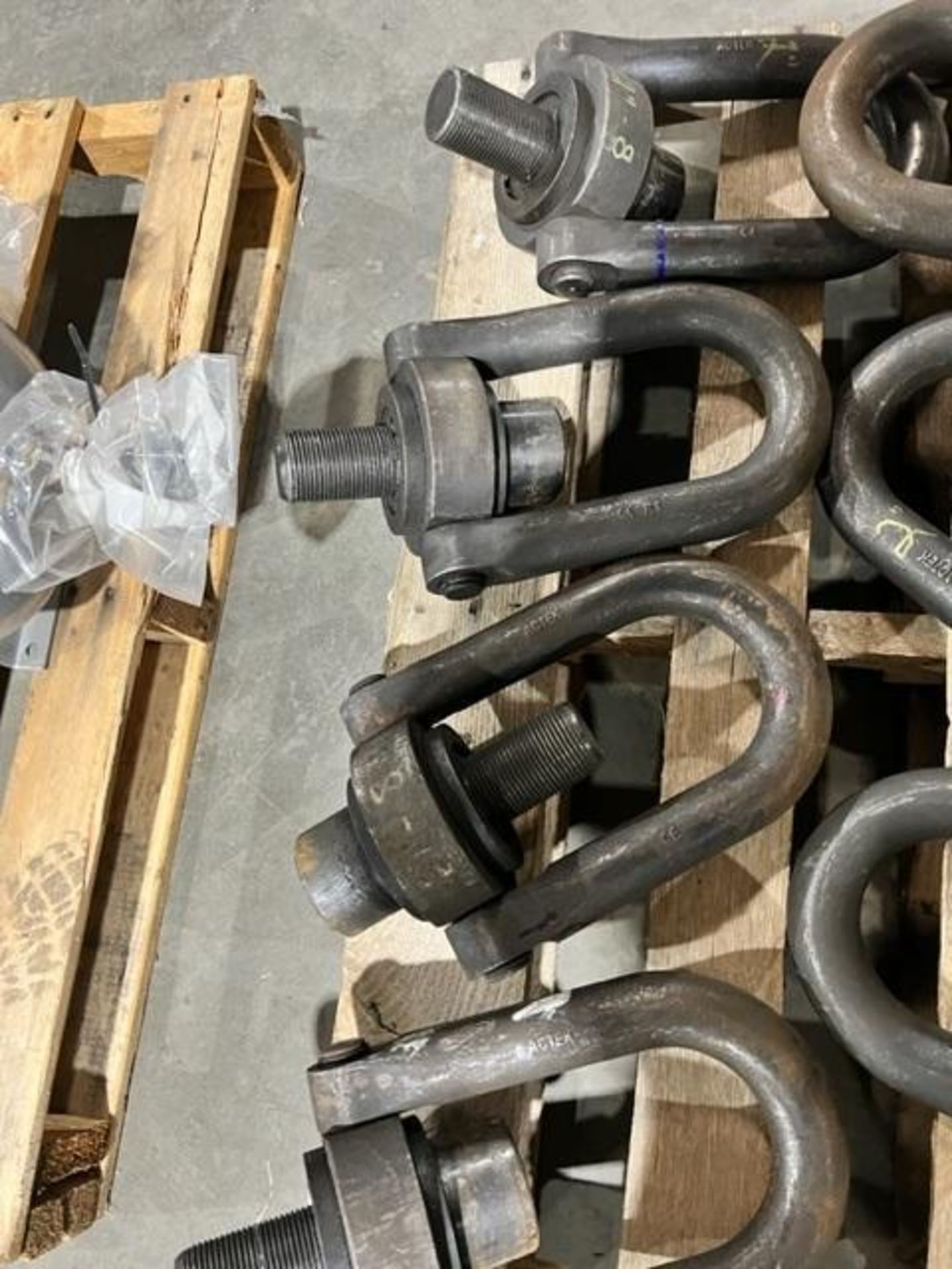 (4) Actek Swivel Hoist Rings