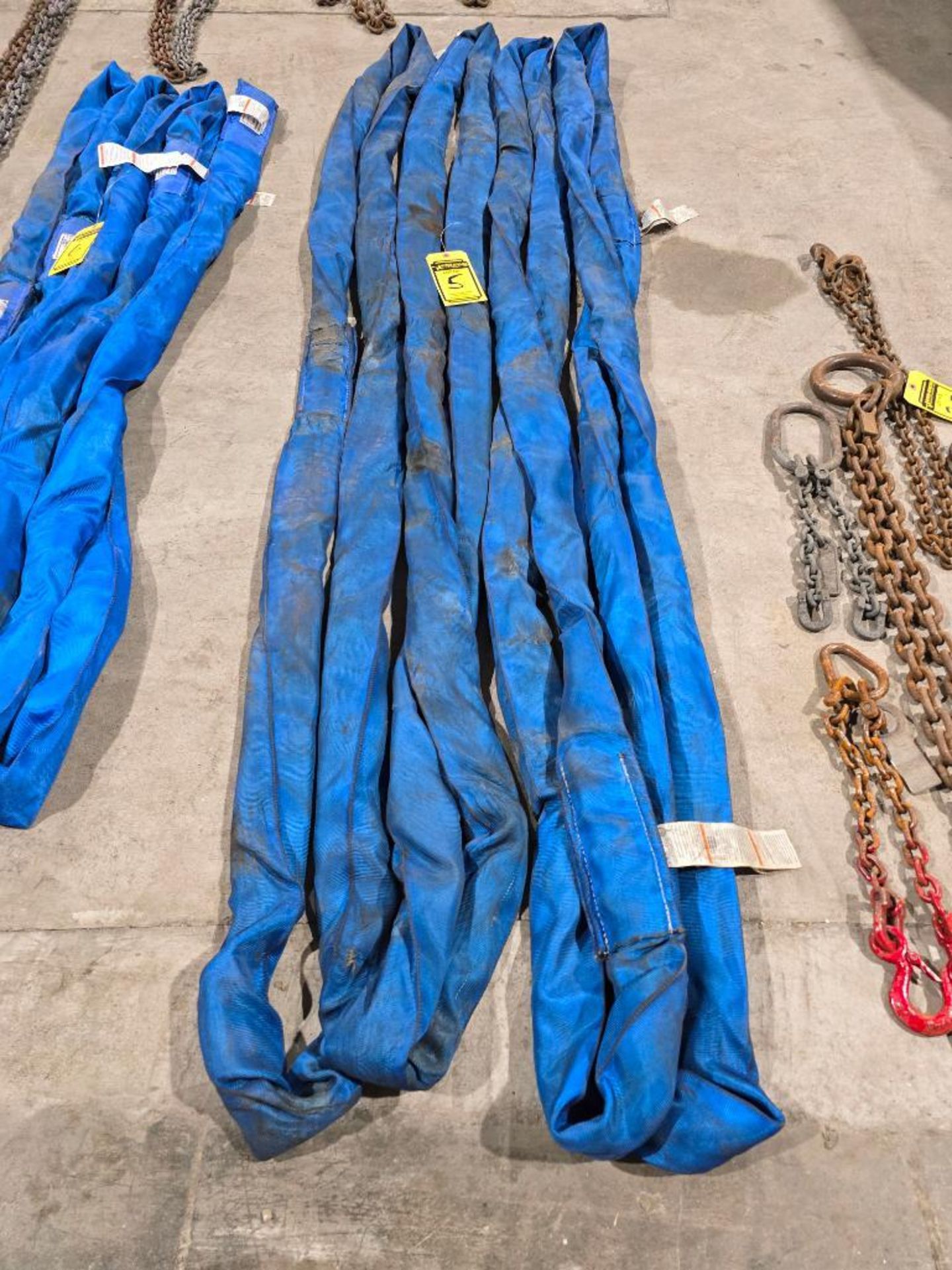 (4) 8' American Blue Polyester Round Slings, 21,200 LB. Vert./ 17,000 LB. Choker/ 42,400 LB. Basket