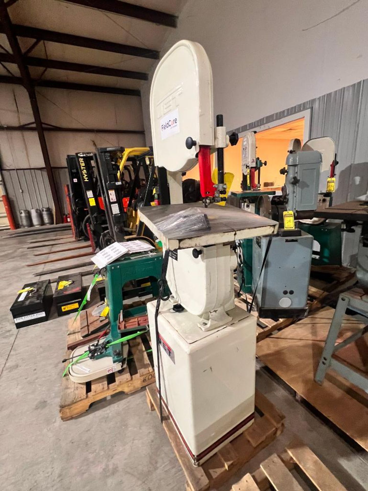 Jet Vertical Band Saw, S/N 110813611